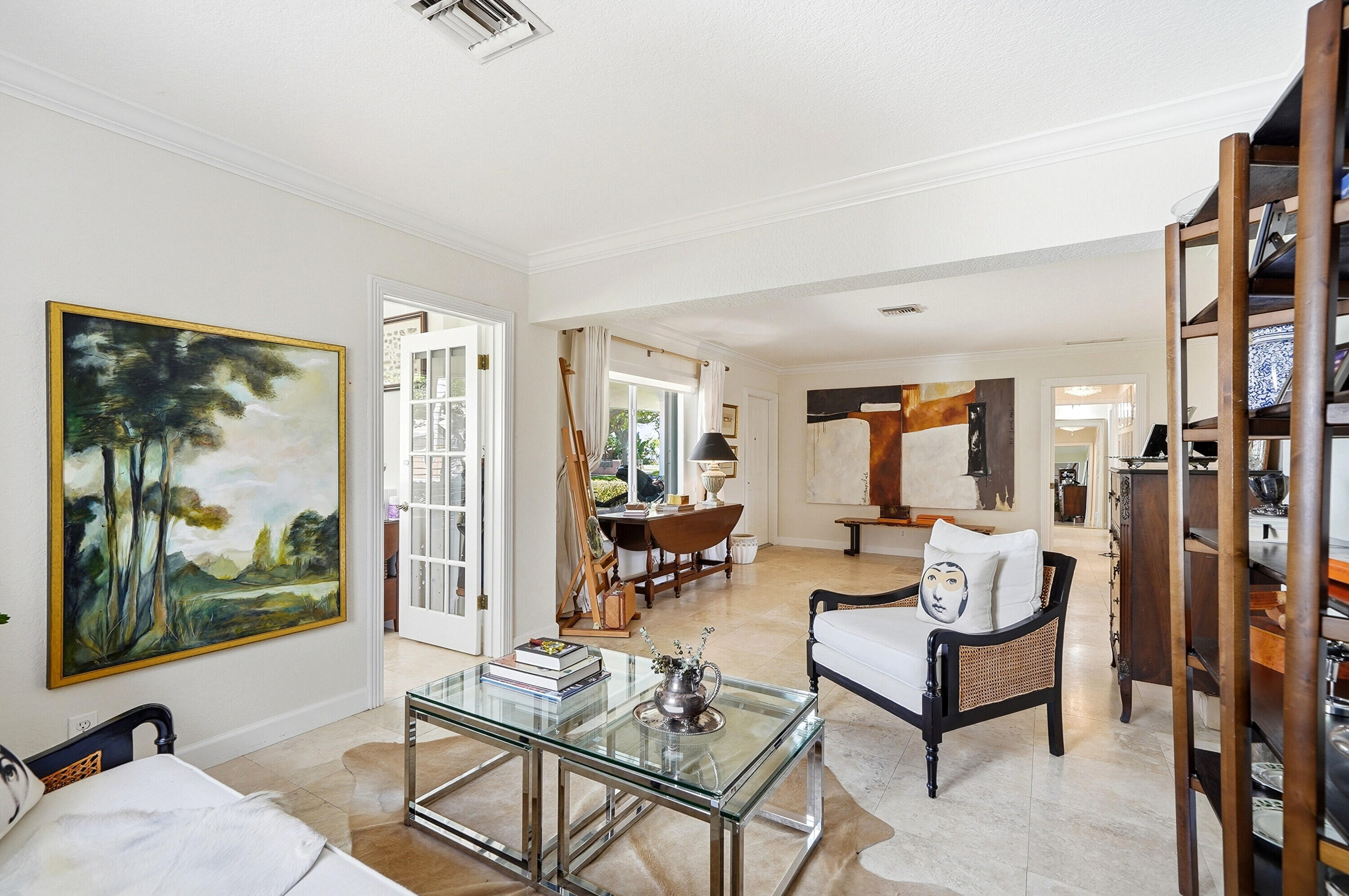 MARY-KNOLL - Residential