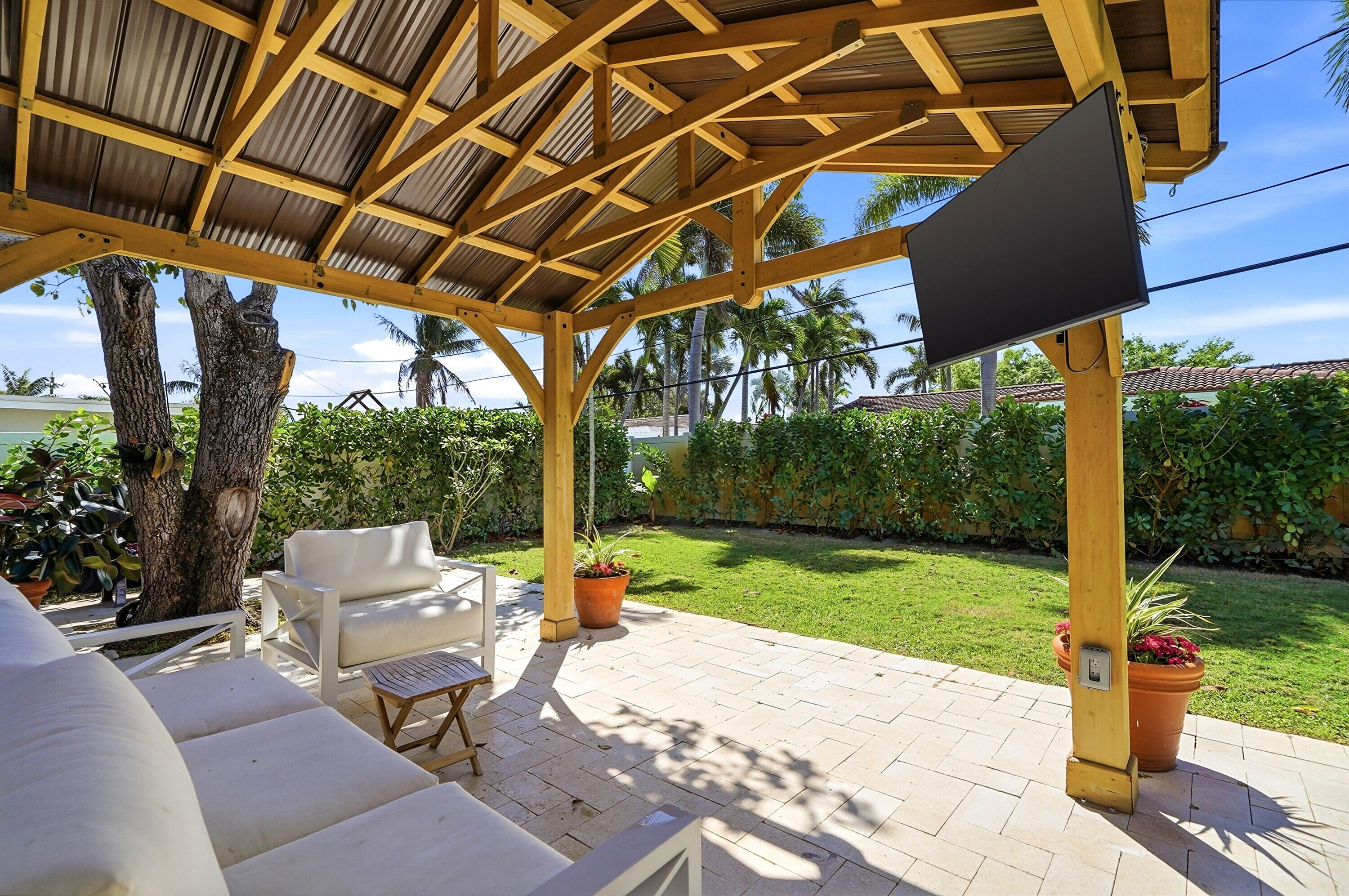 MARY-KNOLL - Residential