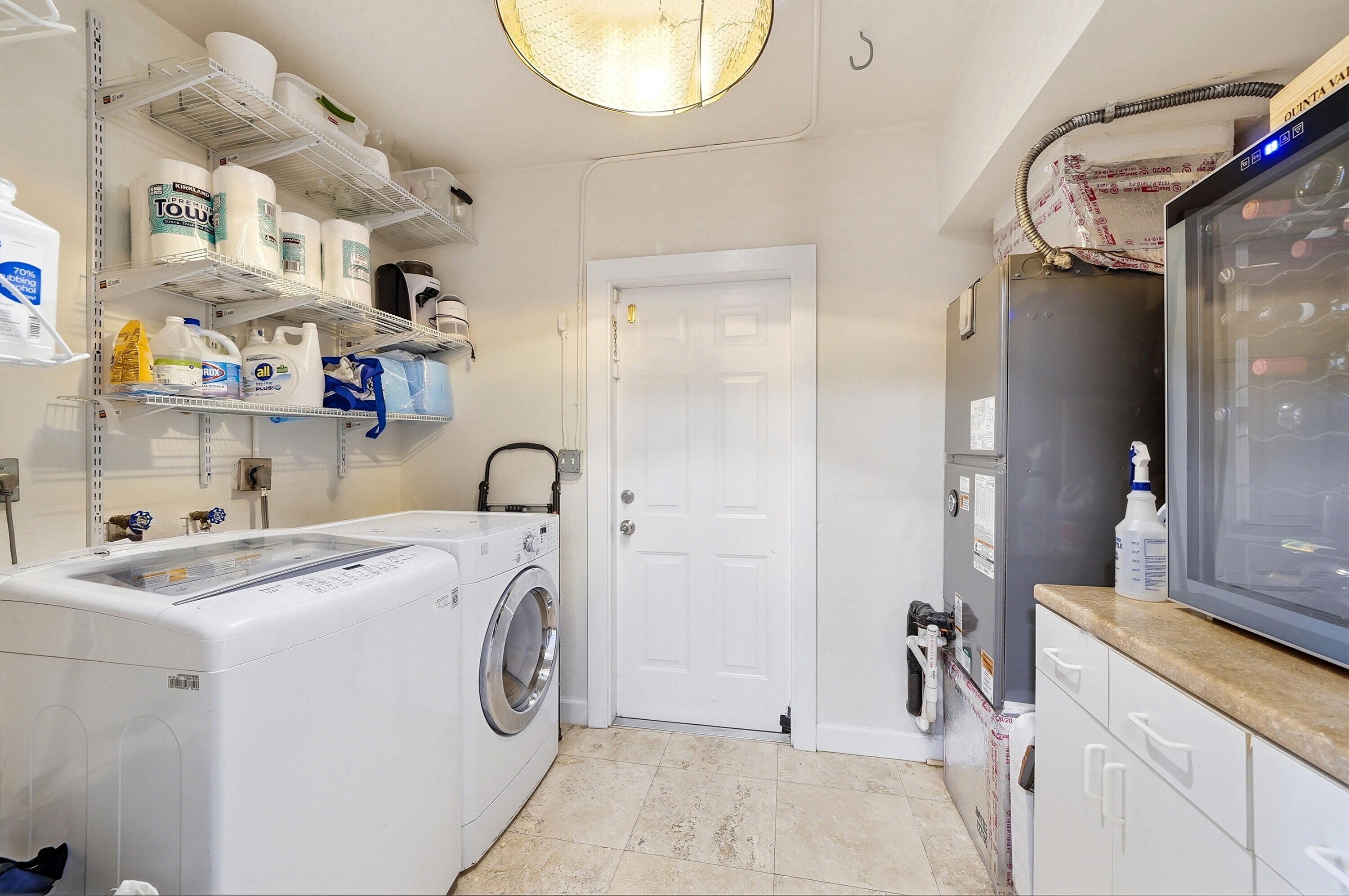 MARY-KNOLL - Residential