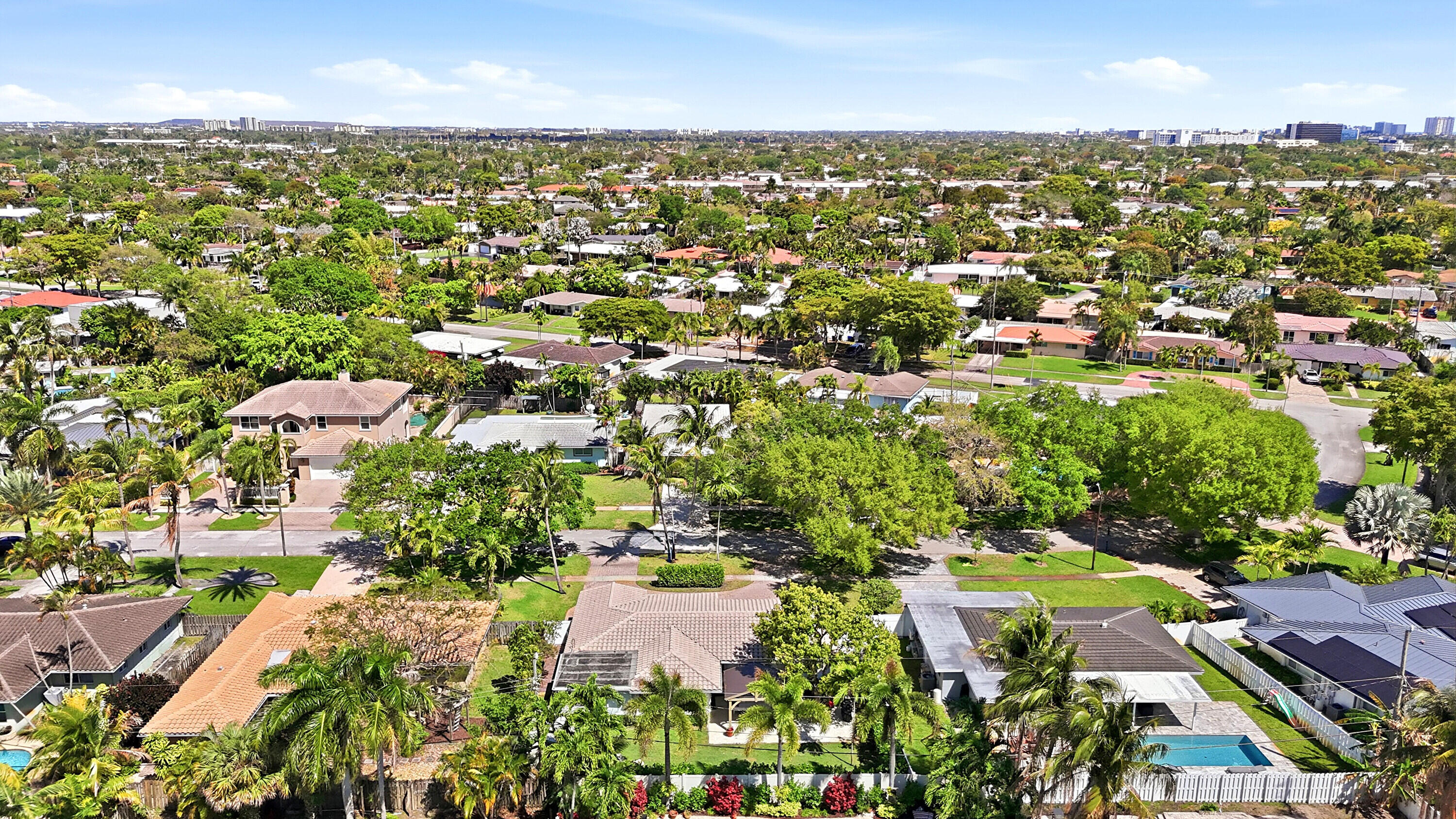 MARY-KNOLL - Residential