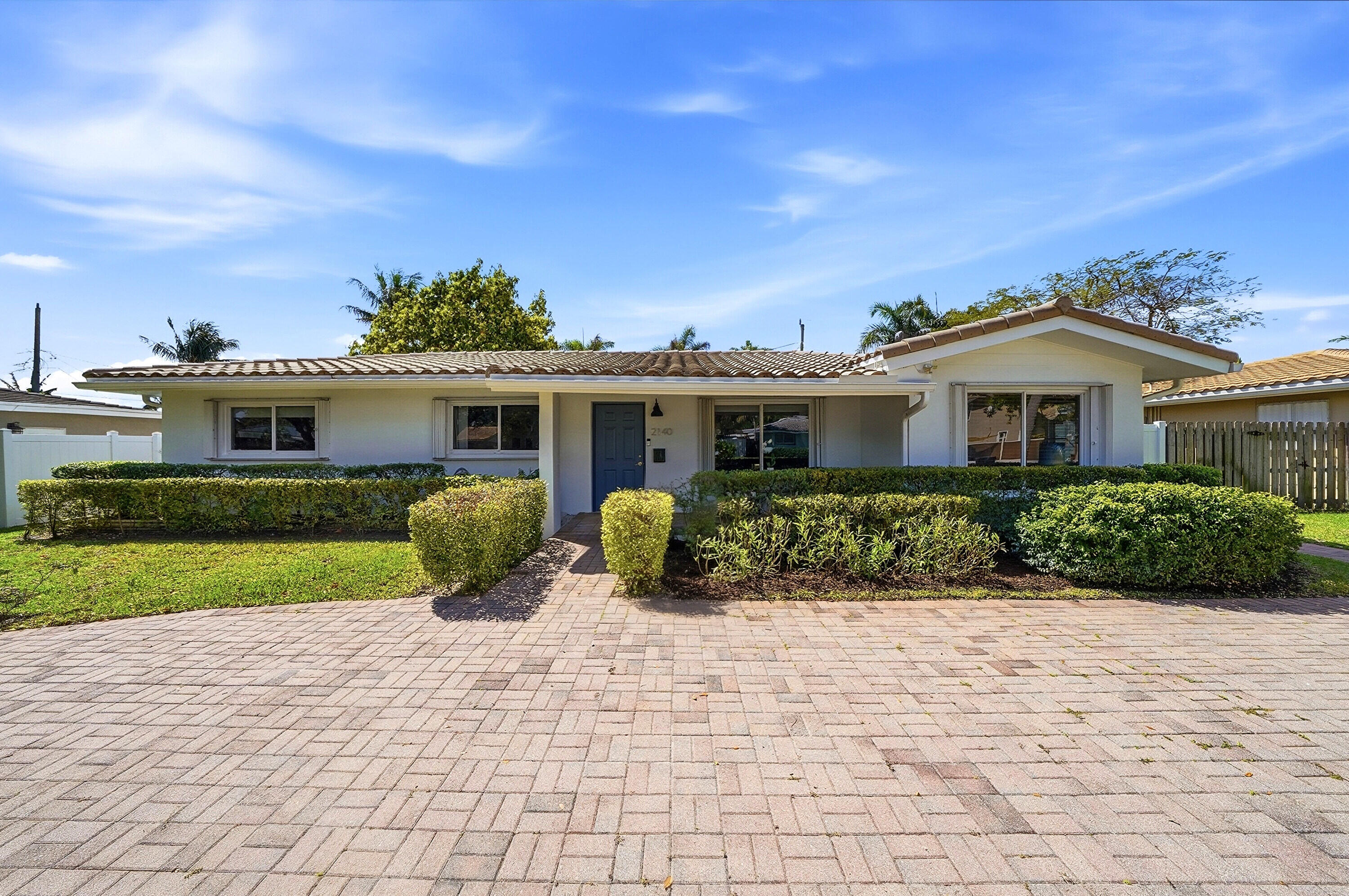 MARY-KNOLL - Residential