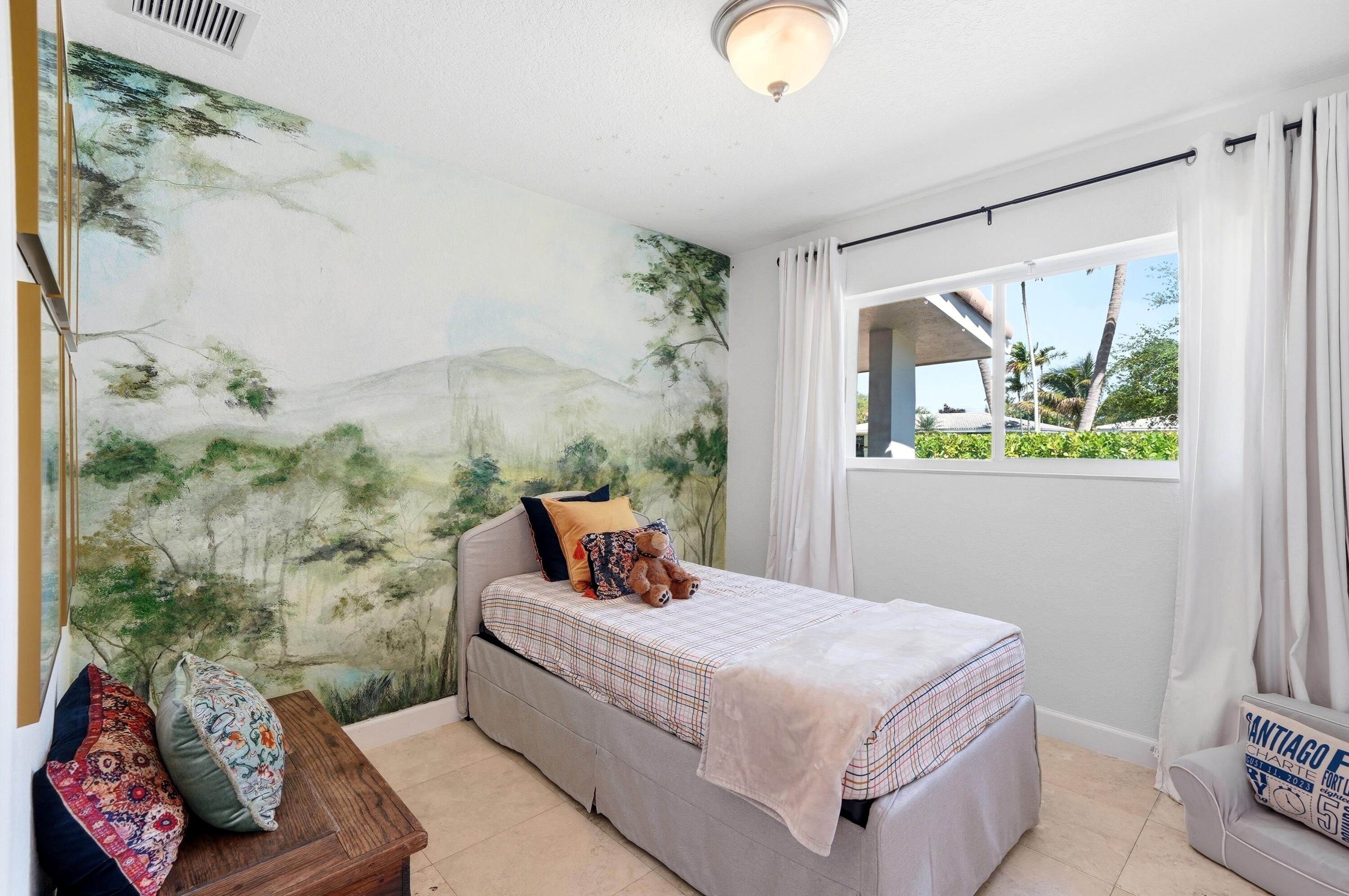 MARY-KNOLL - Residential