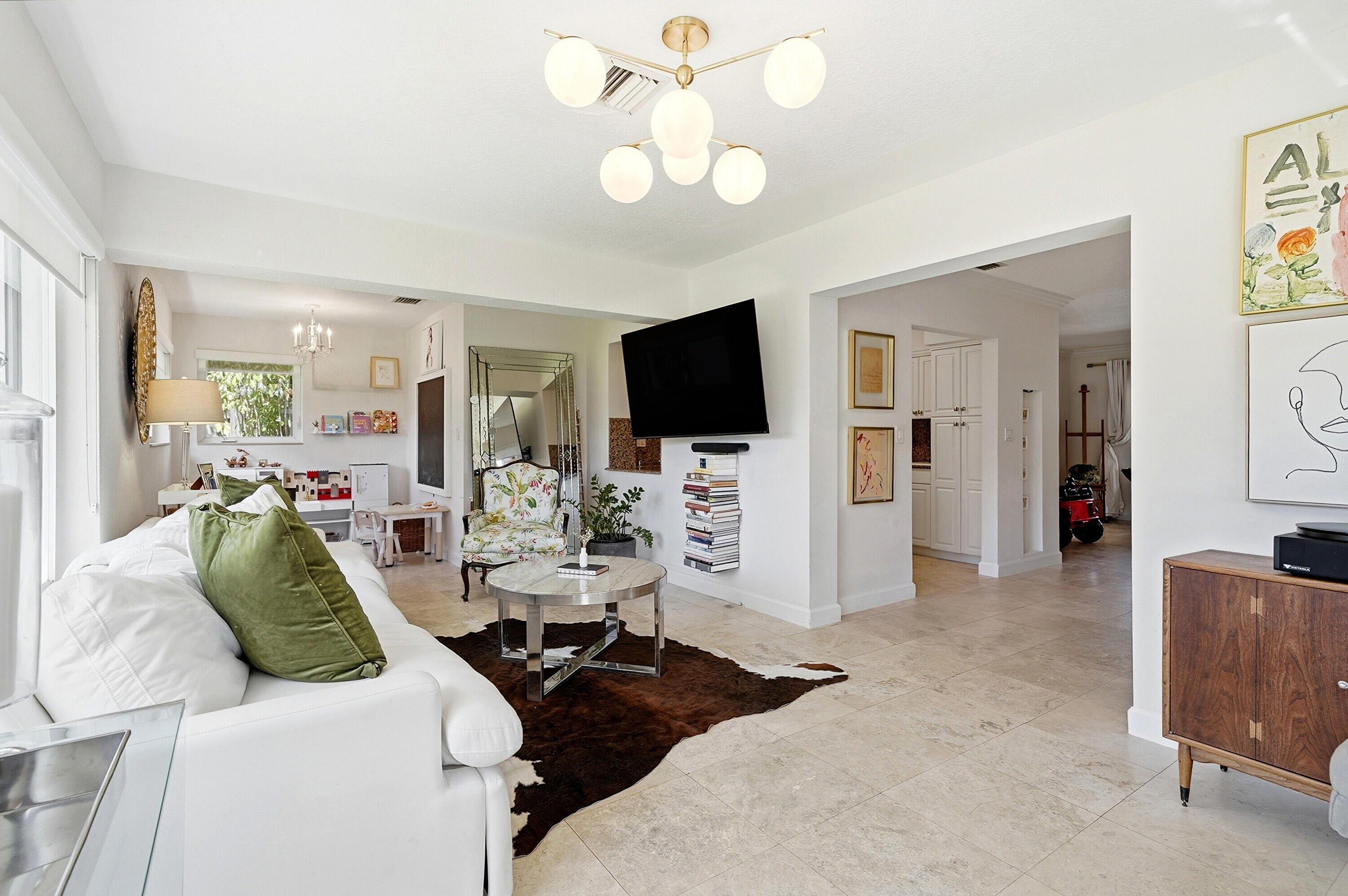 MARY-KNOLL - Residential