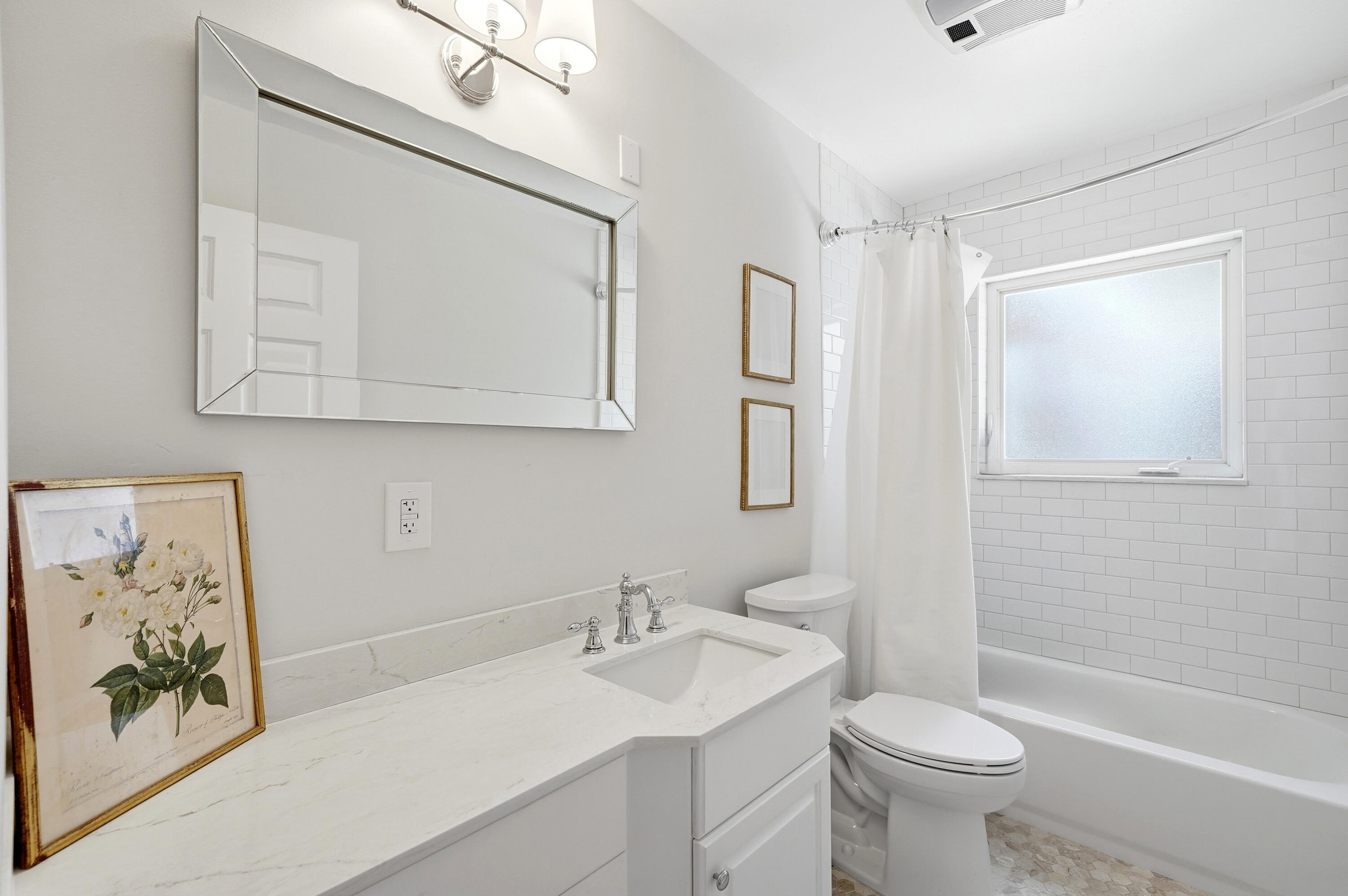 MARY-KNOLL - Residential