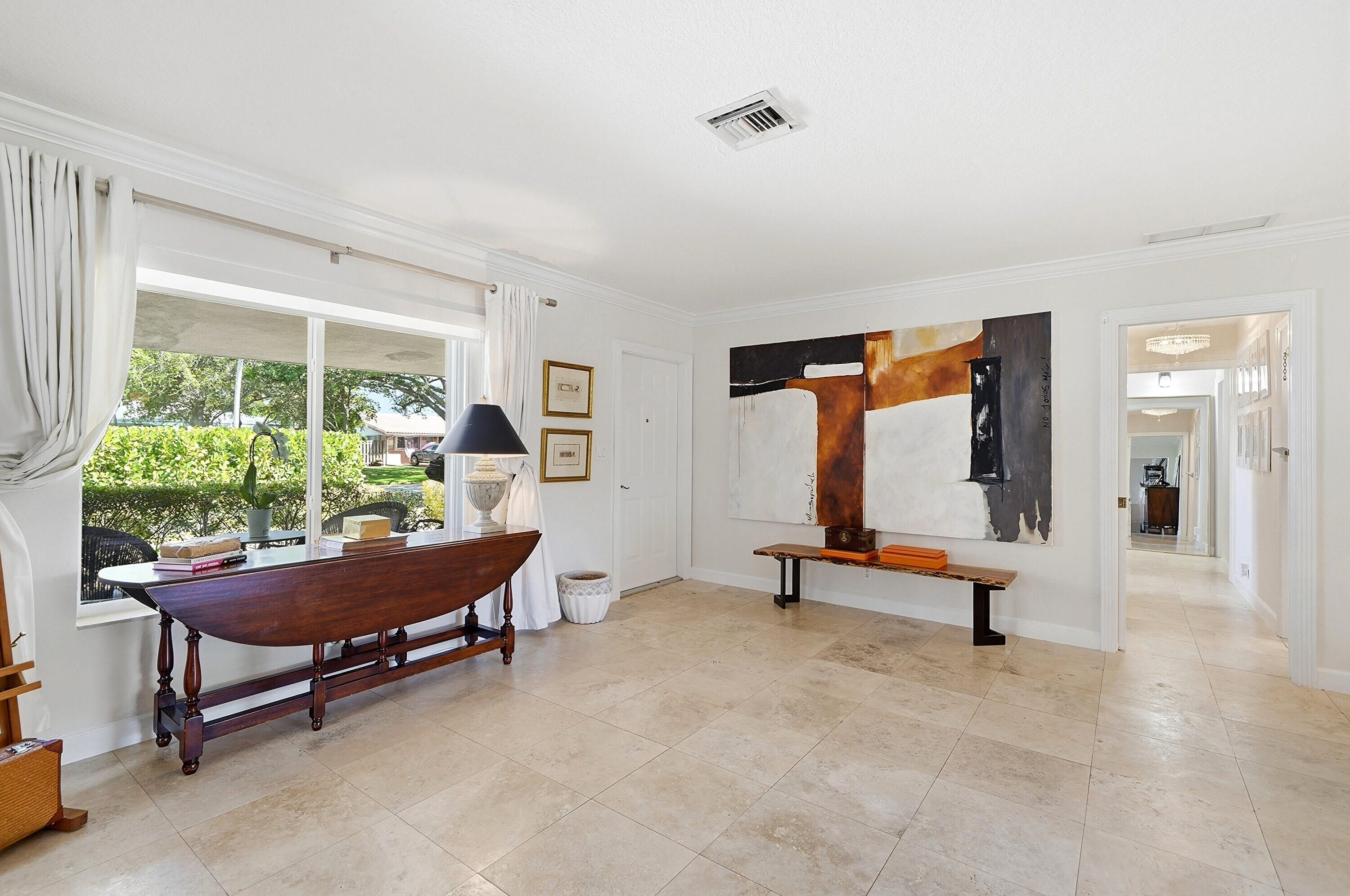 MARY-KNOLL - Residential