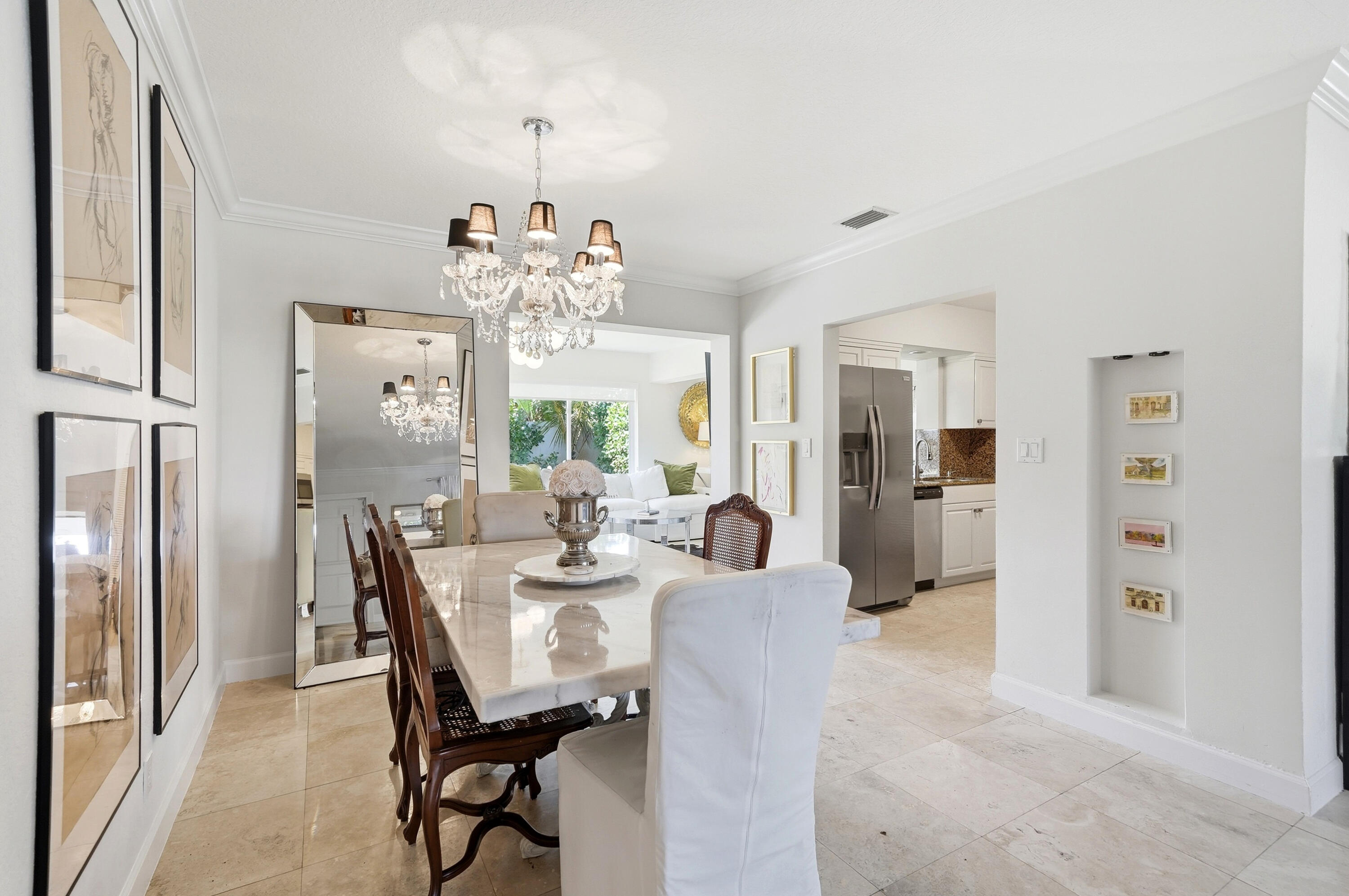 MARY-KNOLL - Residential