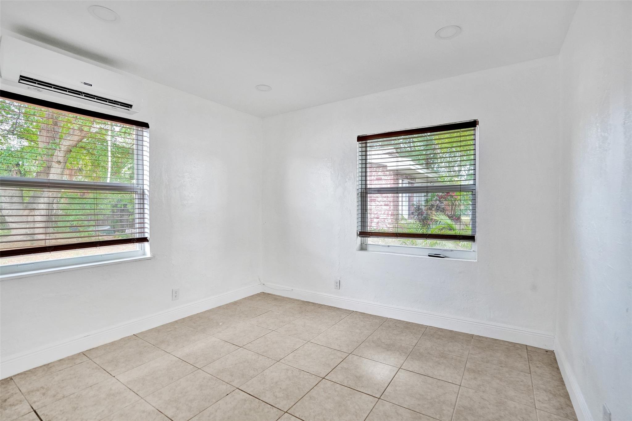 Ocean Way Park 5-21 B - Residential Lease
