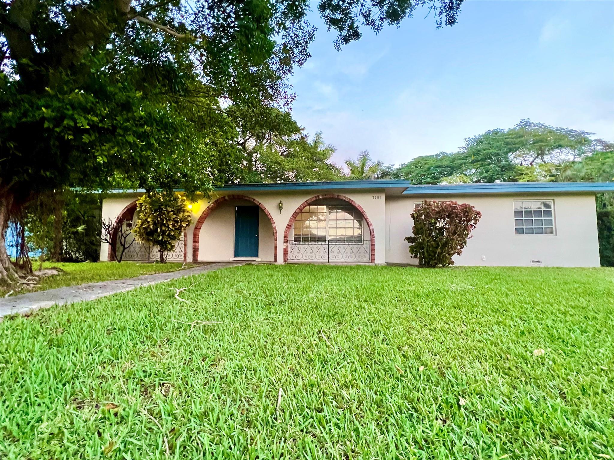 Mirror Lake Estates Sec 9 - Residential
