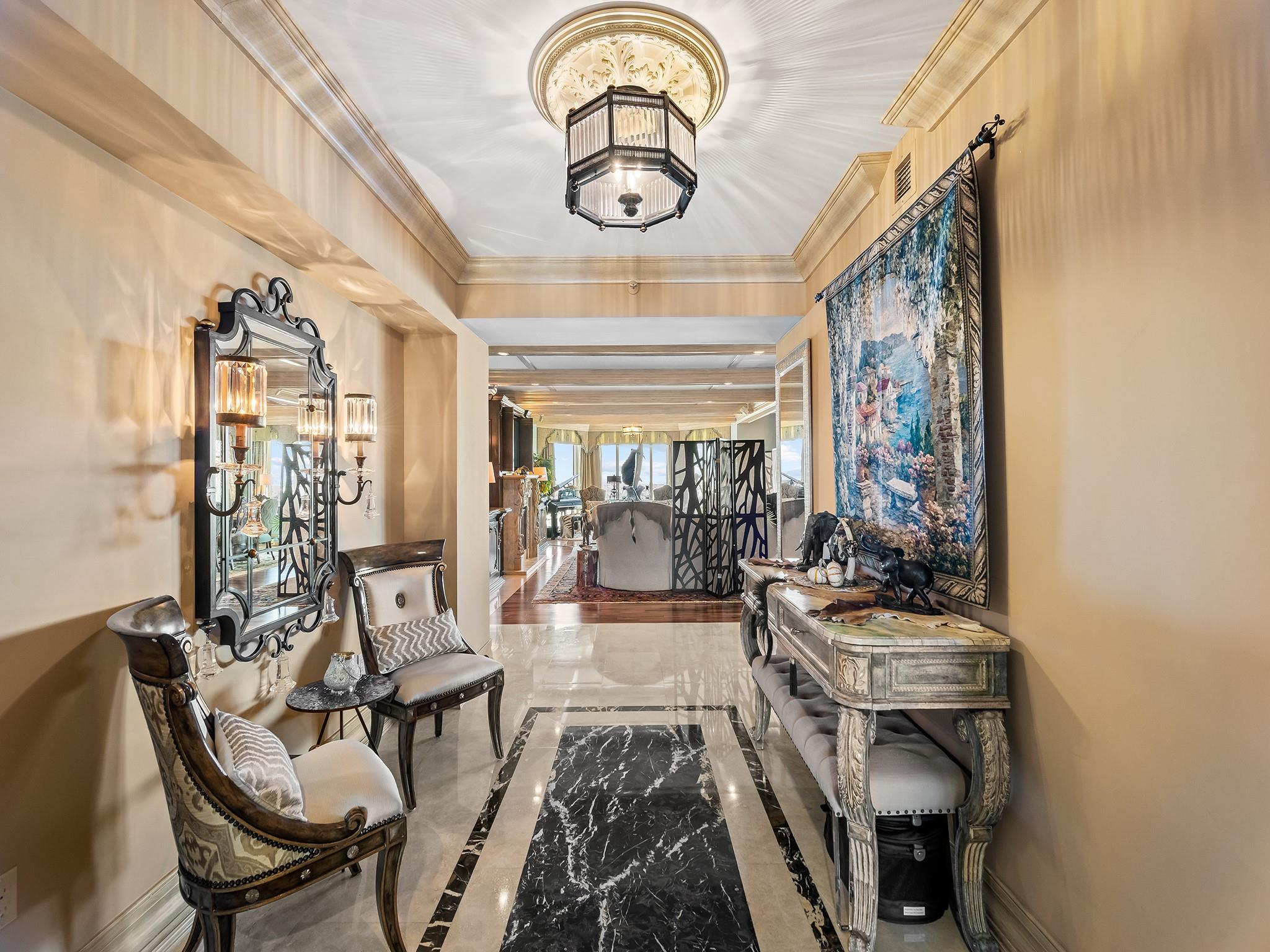 HARBOURAGE PLACE - Residential