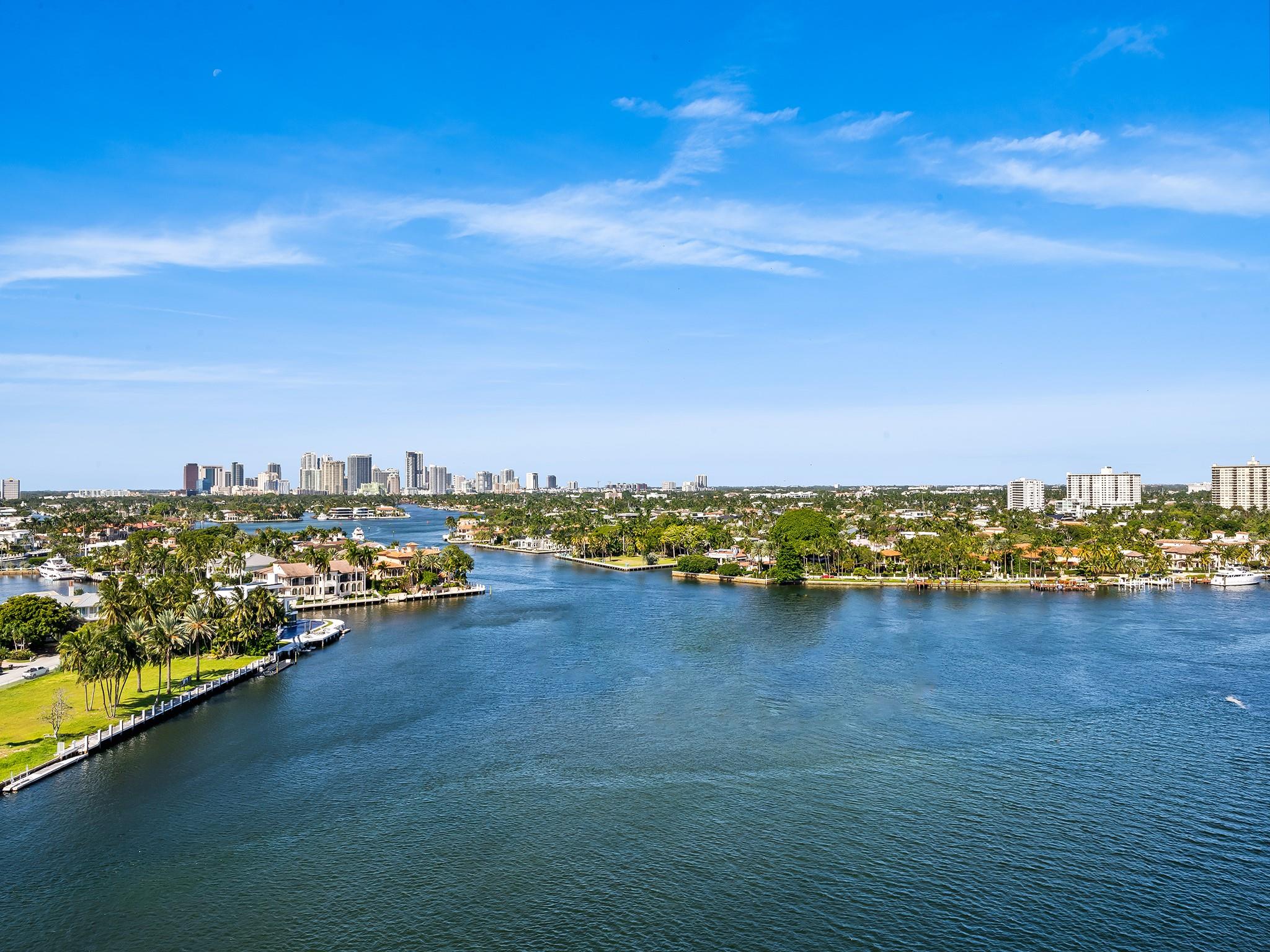 HARBOURAGE PLACE - Residential