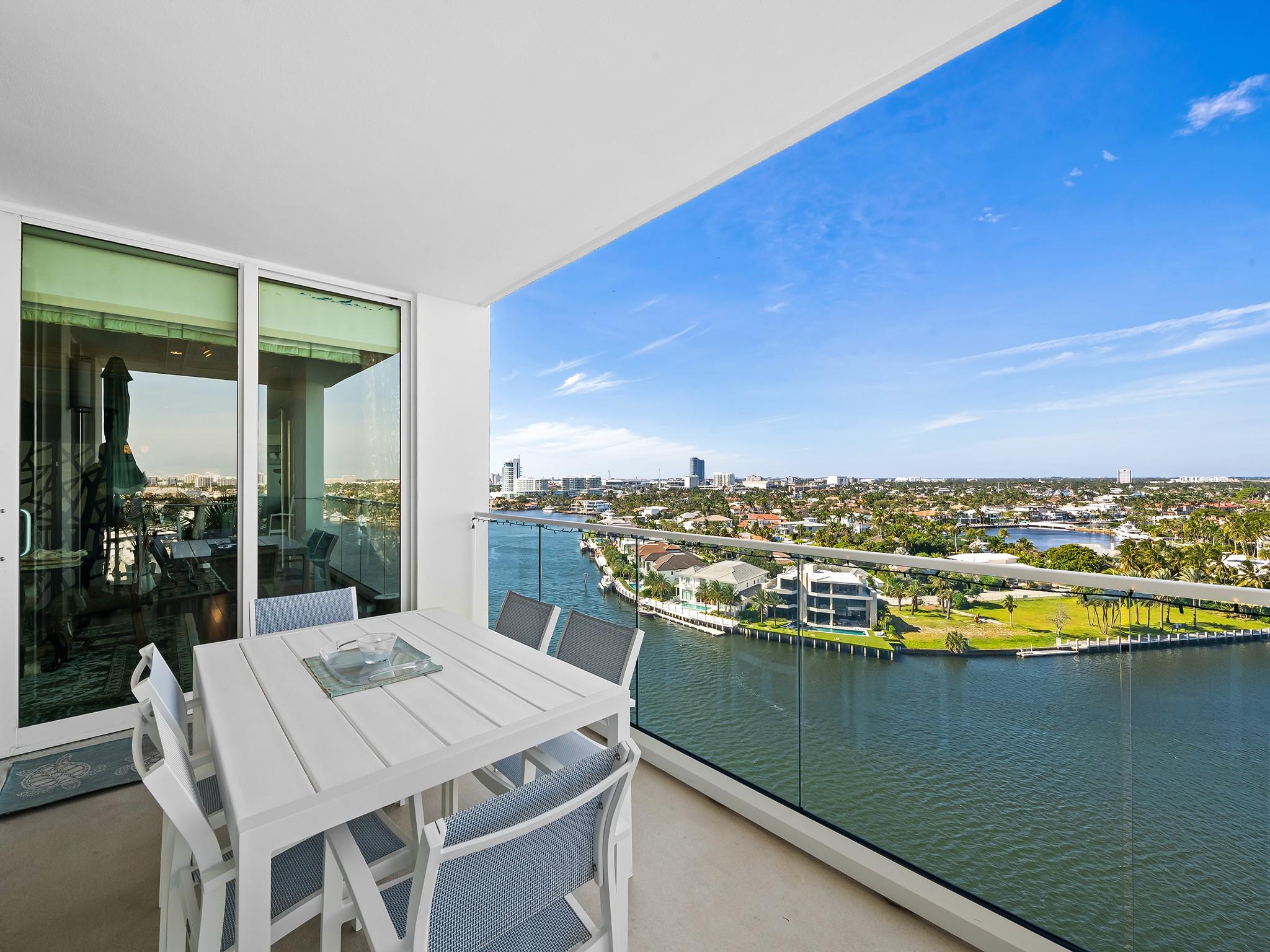 HARBOURAGE PLACE - Residential