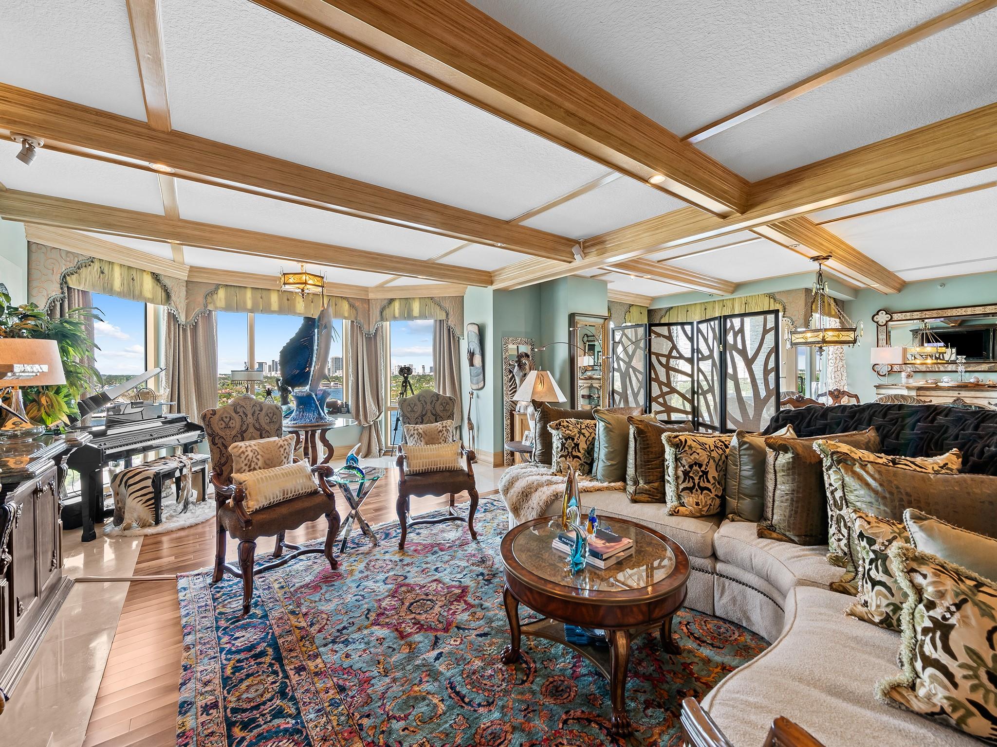 HARBOURAGE PLACE - Residential