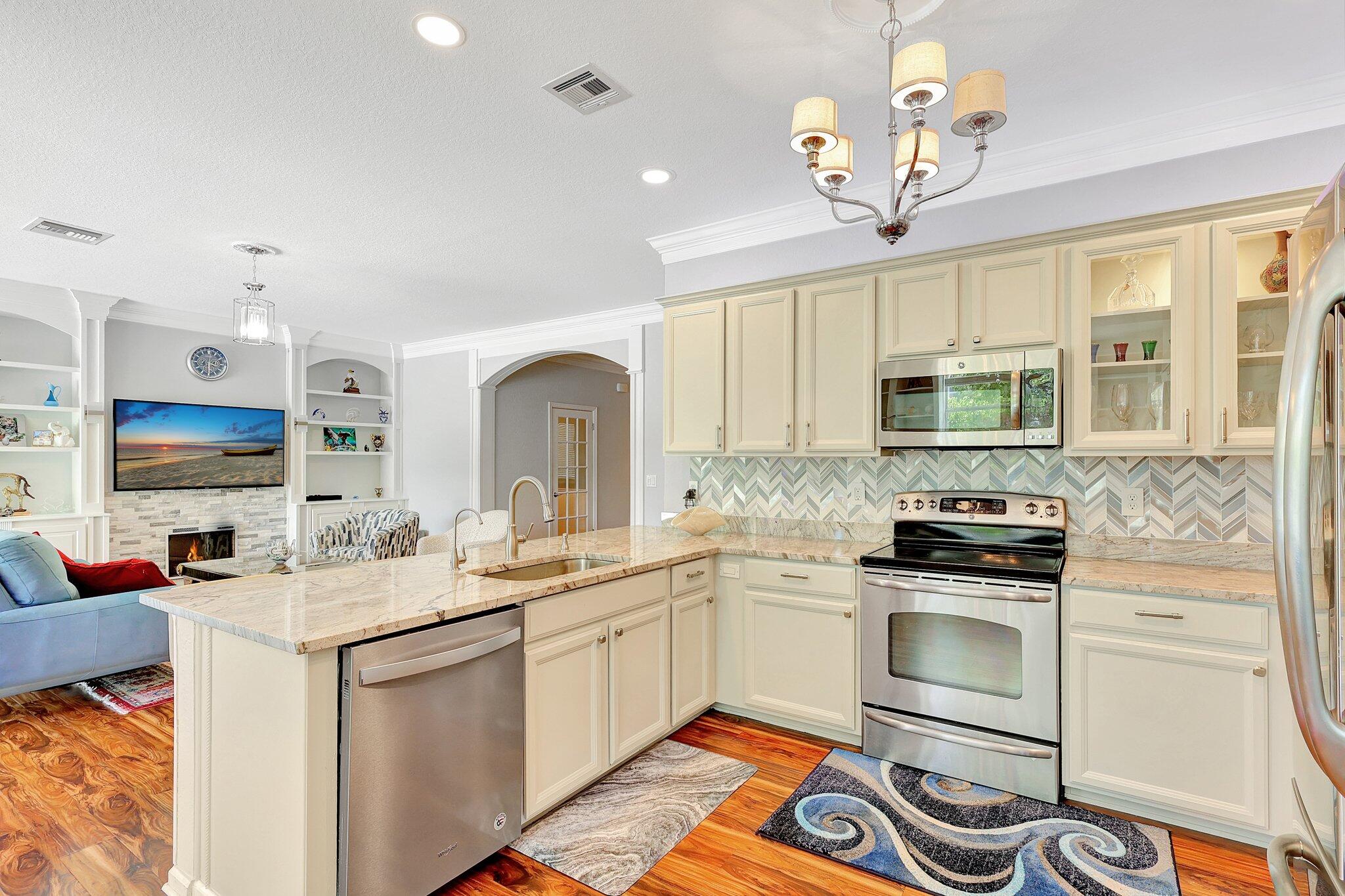 HIGHLANDS RESERVE - Residential