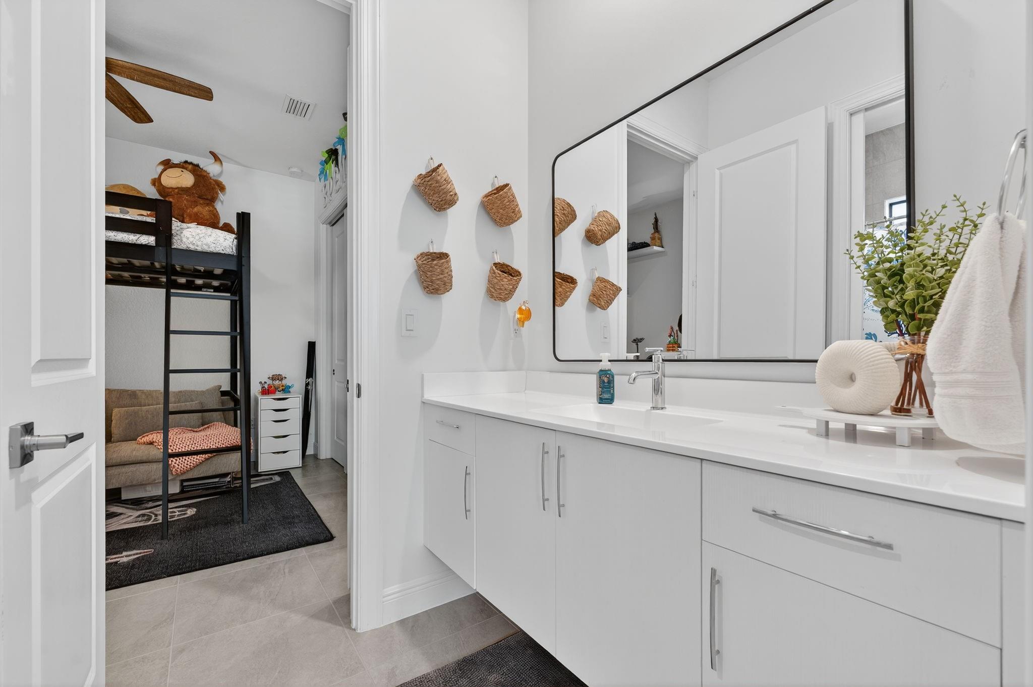 PARKLAND BAY - Residential