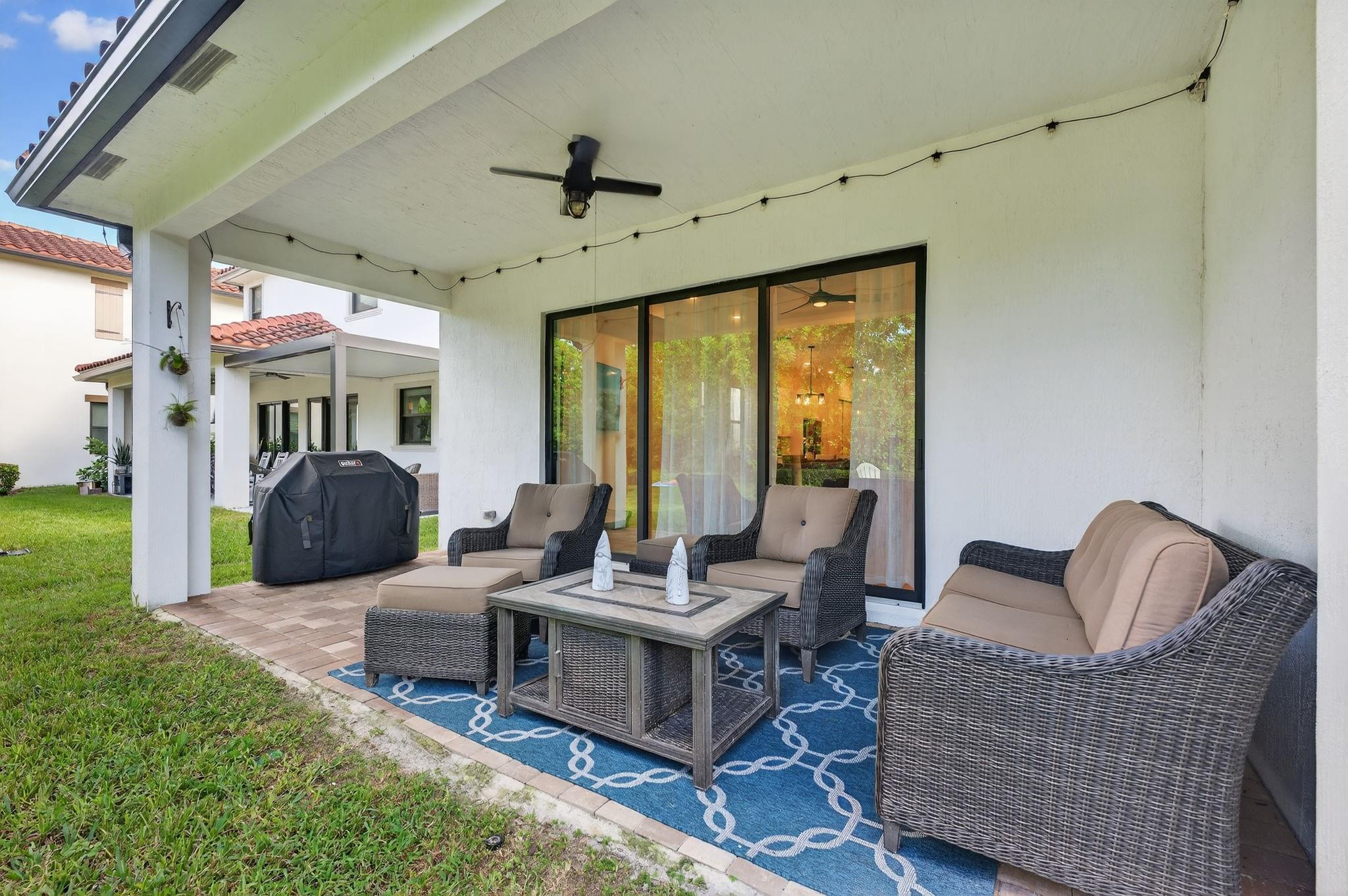 PARKLAND BAY - Residential