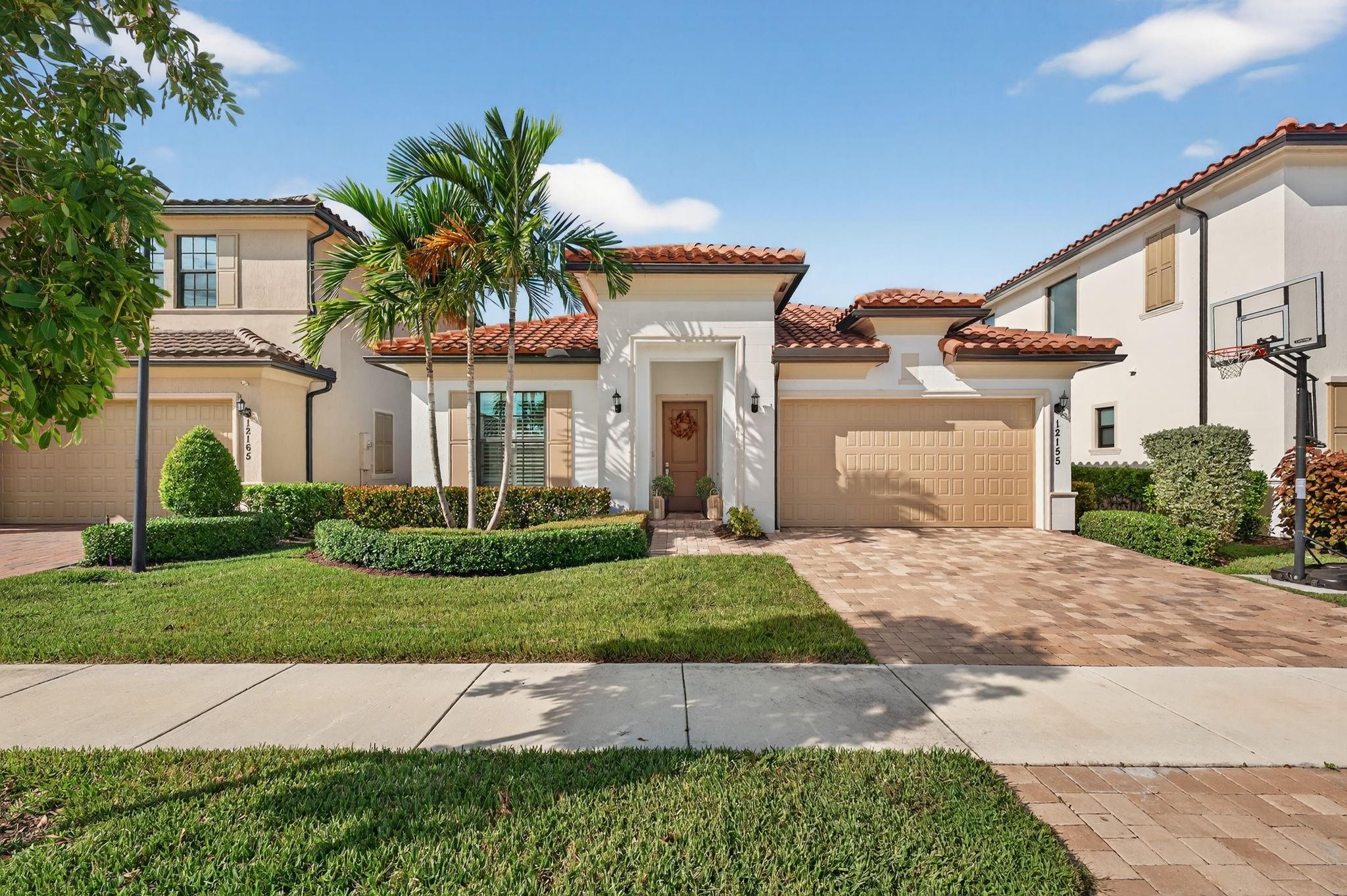 PARKLAND BAY - Residential