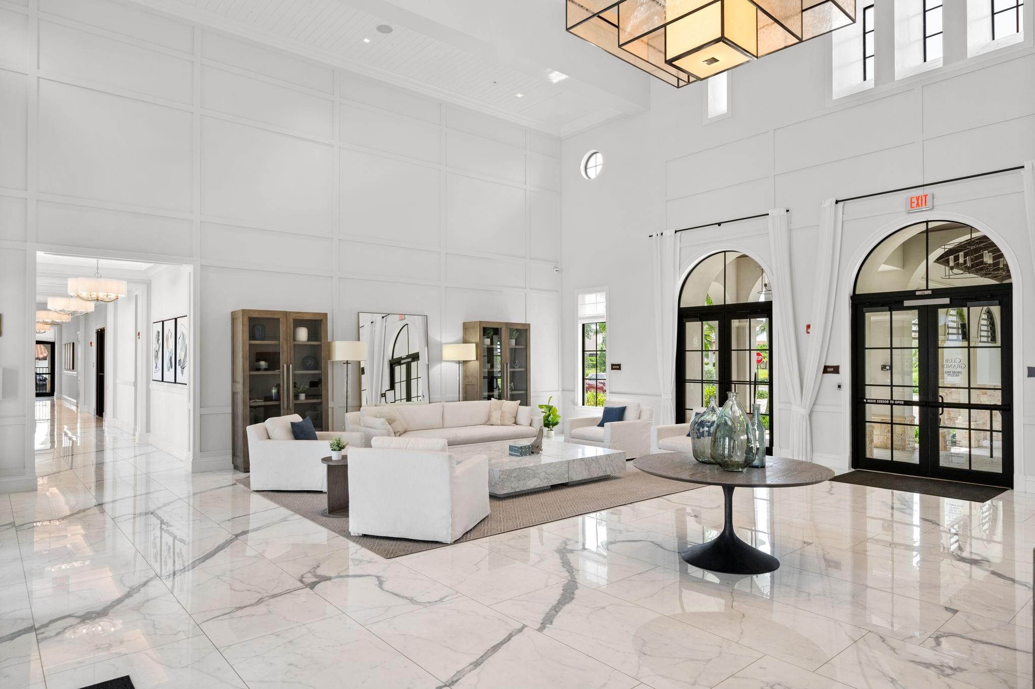 PARKLAND BAY - Residential