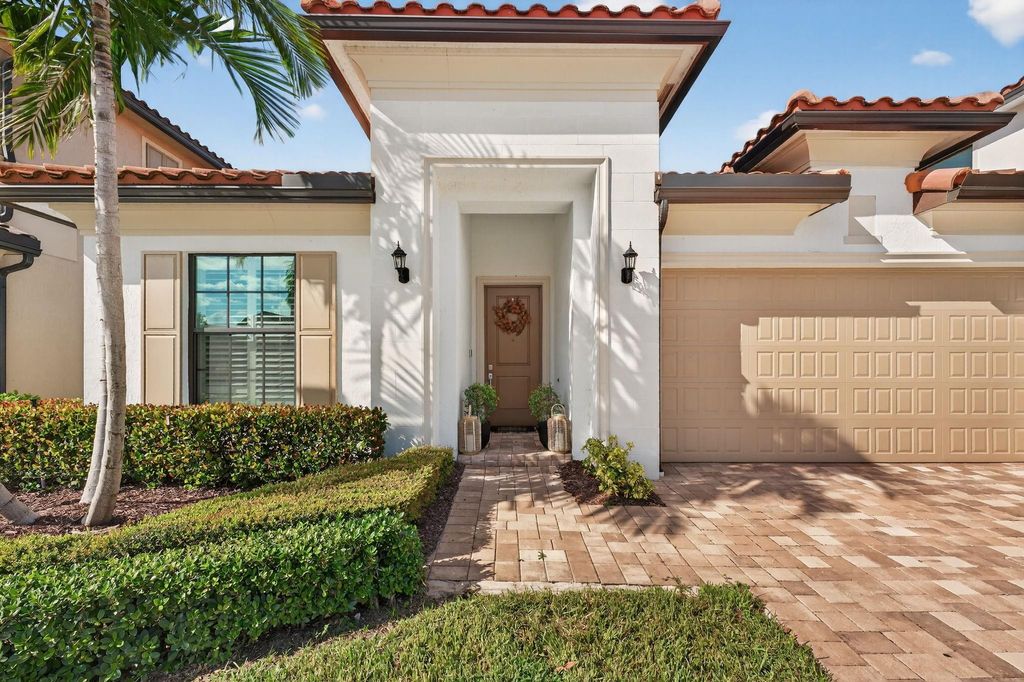Photo of 12155 N Baypoint Cir, Parkland, FL 33076 (MLS # F10530944)
