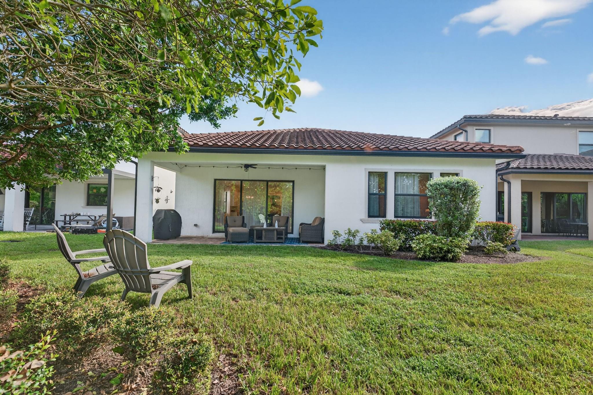 PARKLAND BAY - Residential