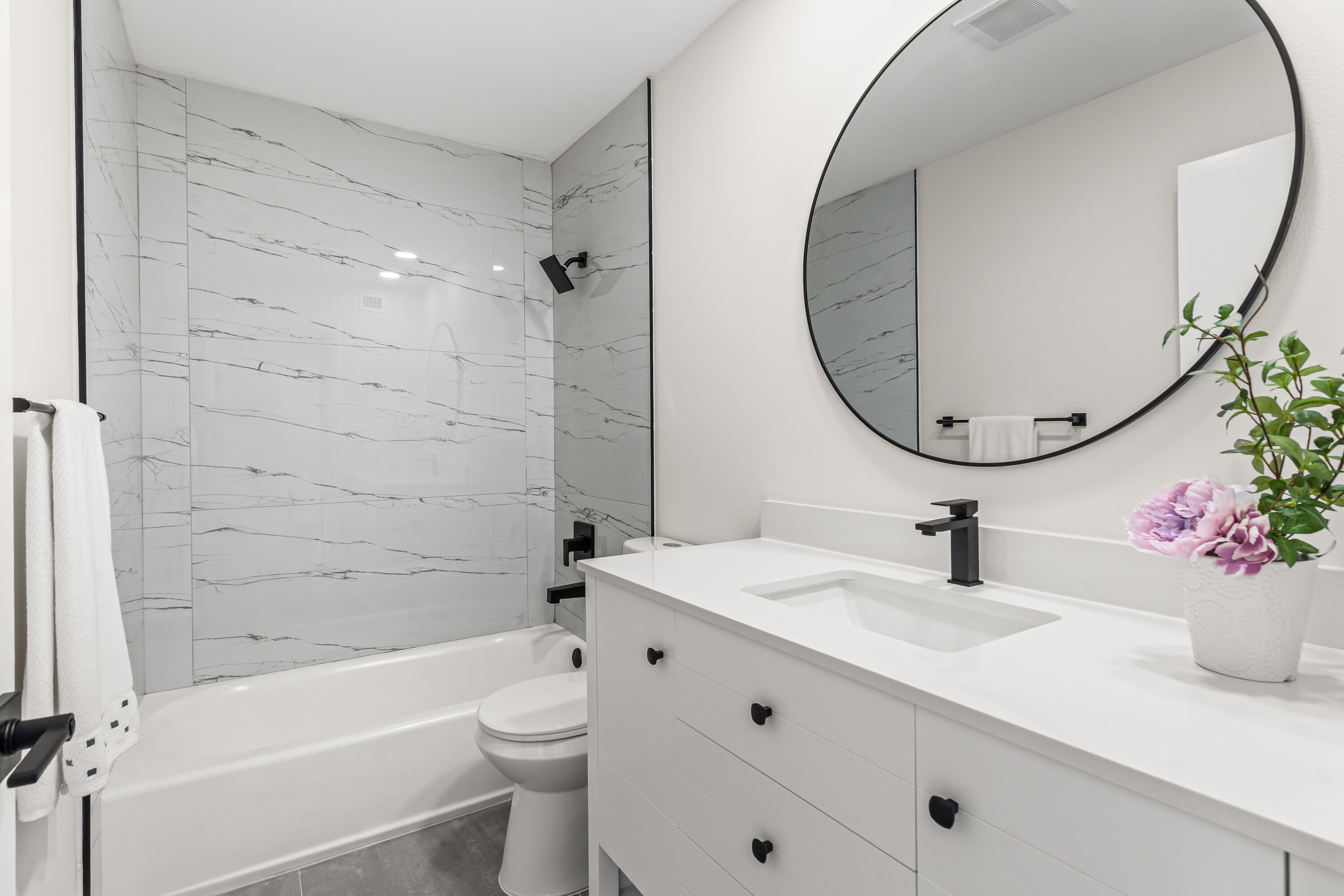 COVERED BRIDGE CONDO - Residential Lease