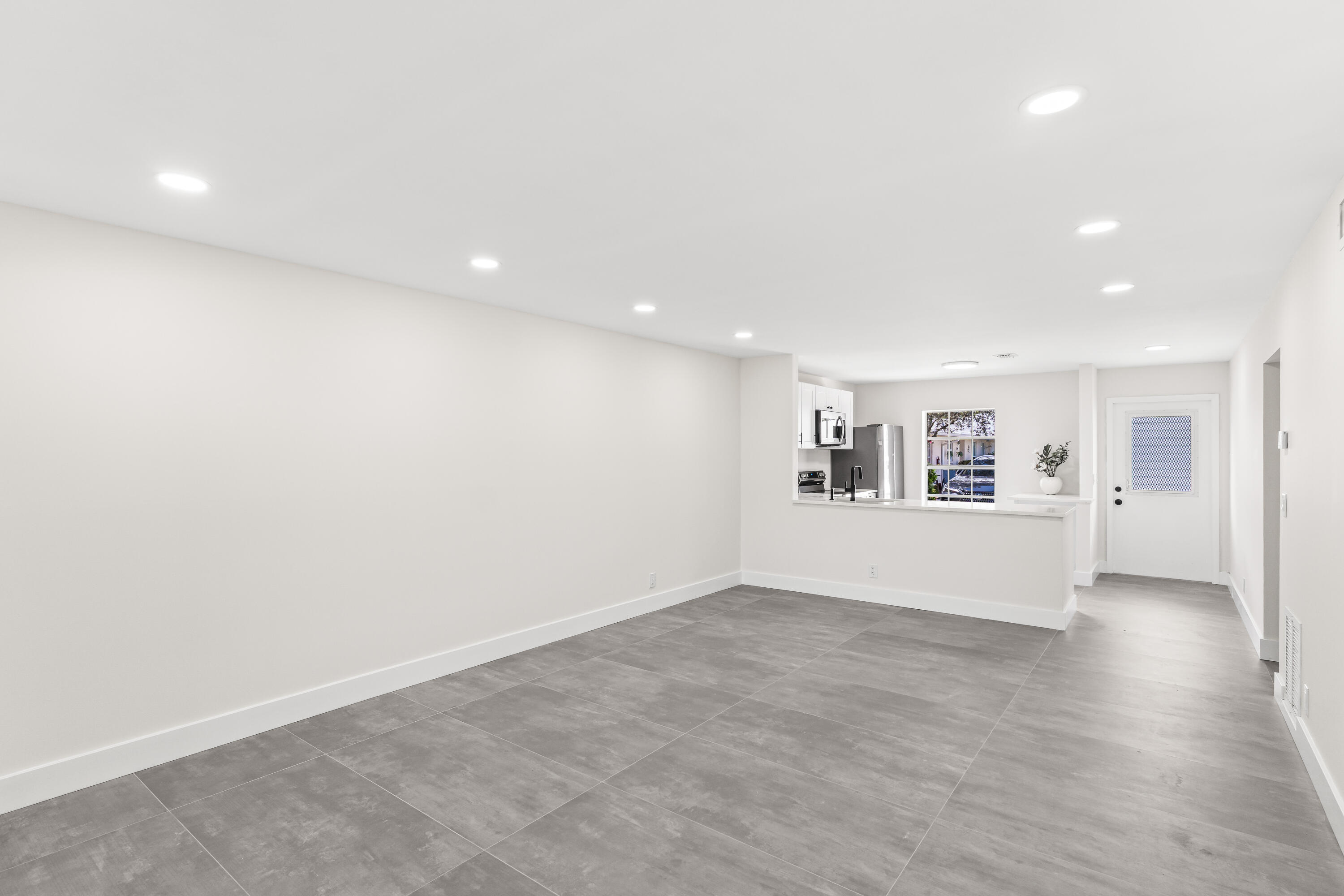 COVERED BRIDGE CONDO - Residential Lease