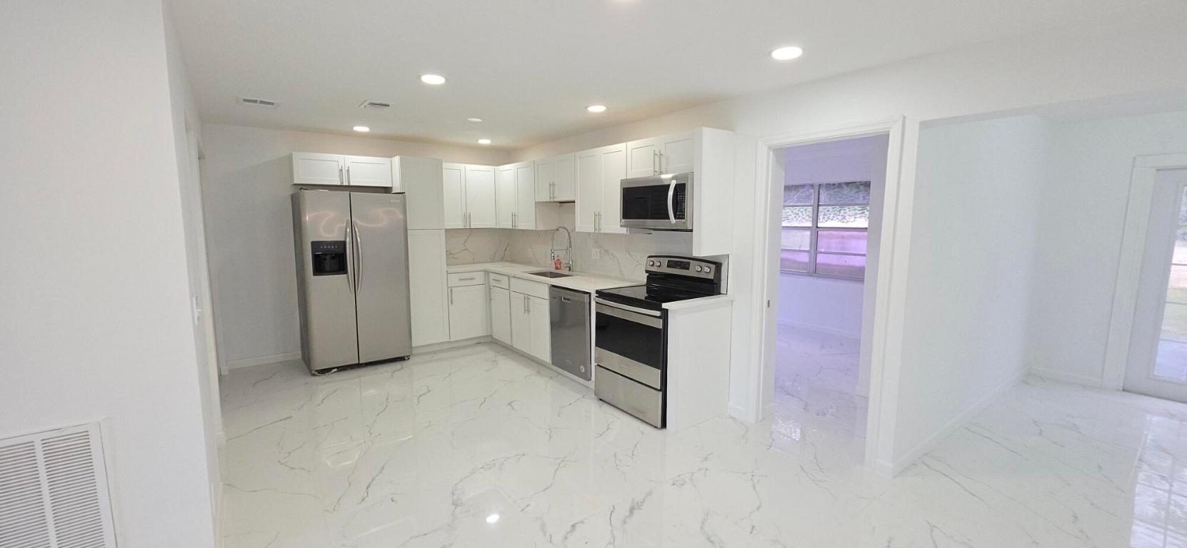 LUCERNE LAKES HOMES VLLG-2 - Residential