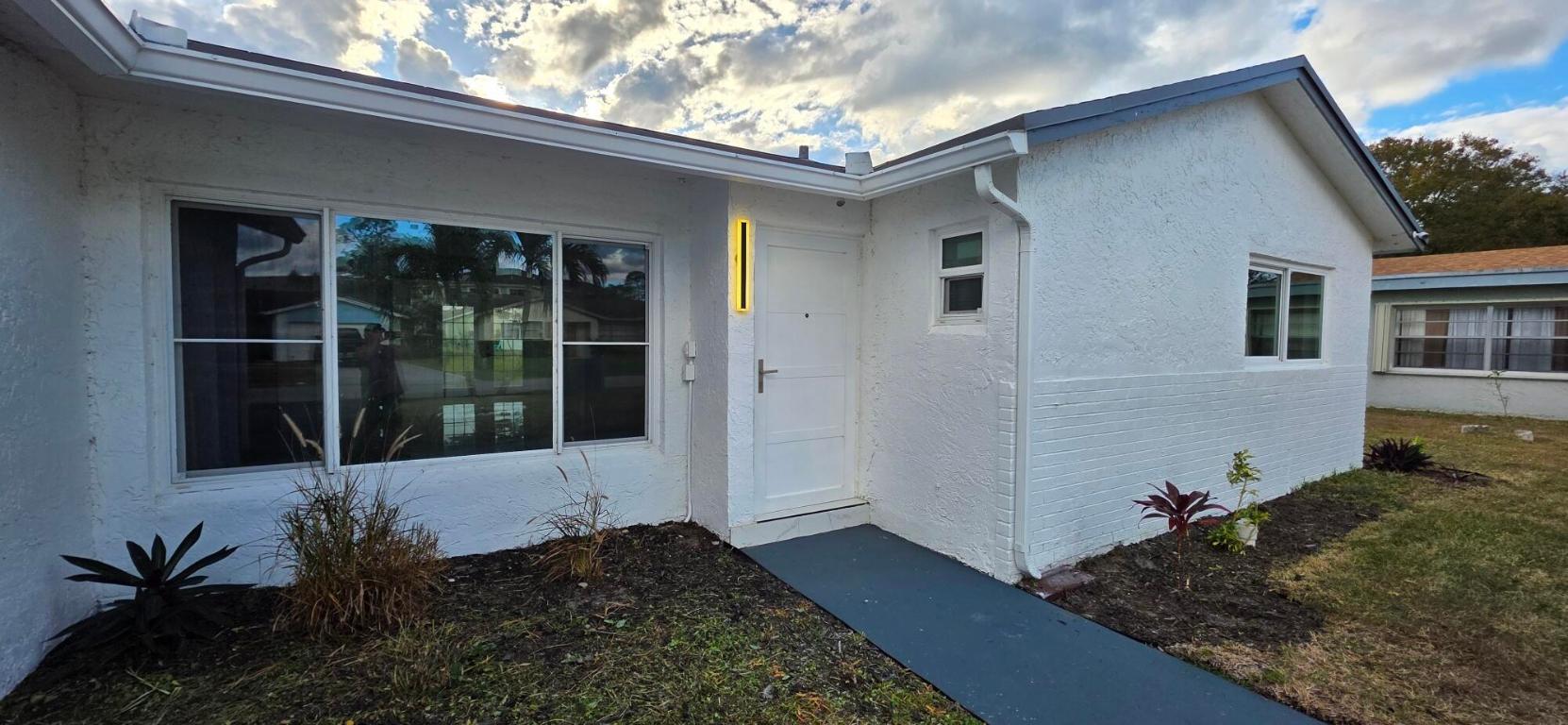 LUCERNE LAKES HOMES VLLG-2 - Residential