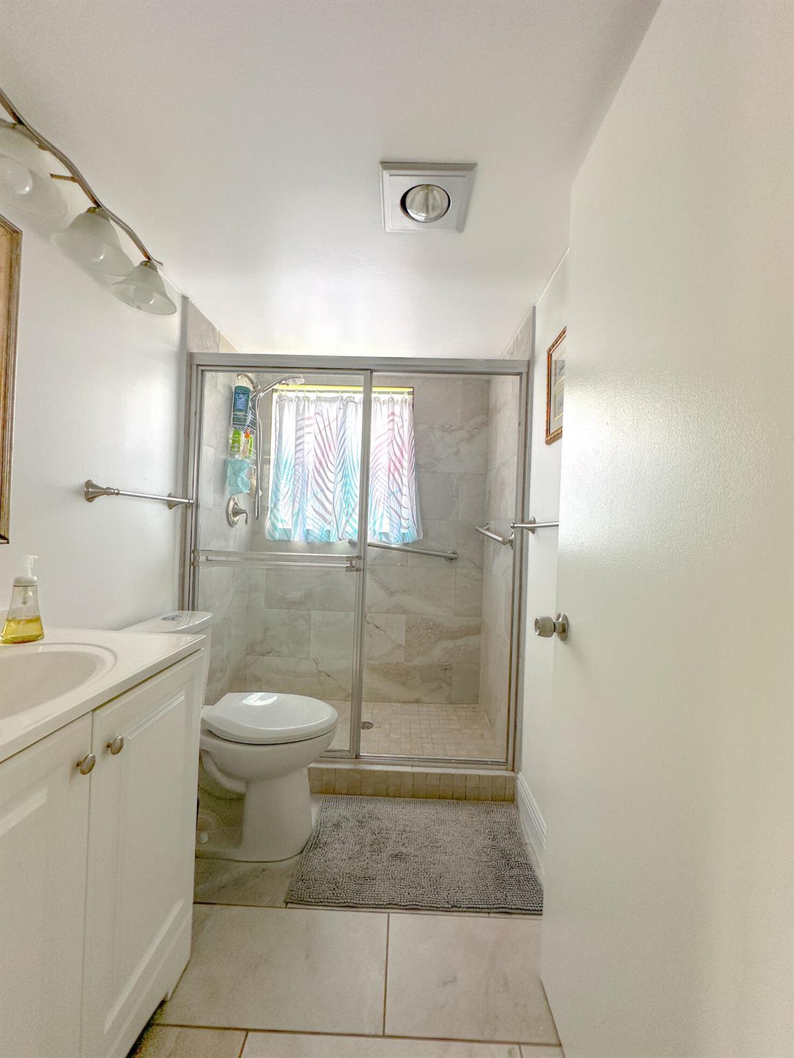 MANSFIELD AT CENTURY VILL - Residential Lease