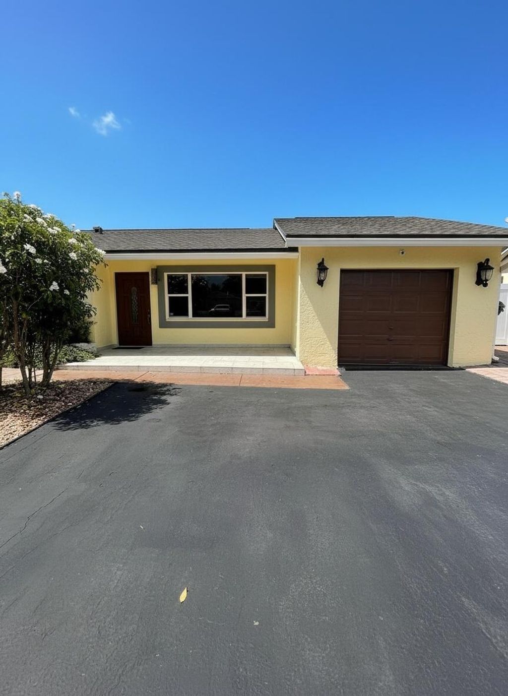 Photo of 9585 Affirmed Lane, Boca Raton, FL 33496 (MLS # B26040452)