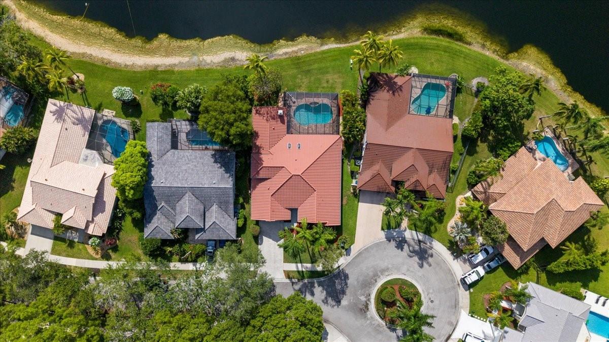 1240 Fairfax Court