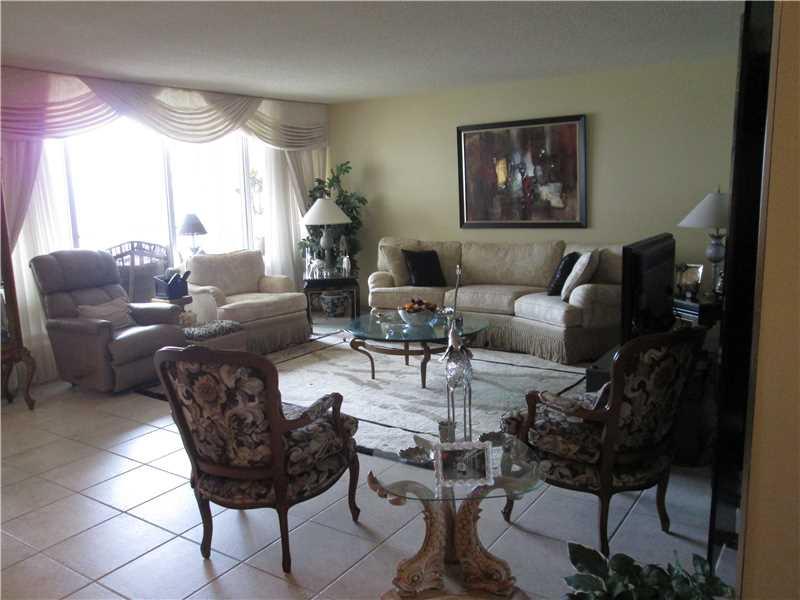 PLAZA SOUTH CONDO - Residential Lease