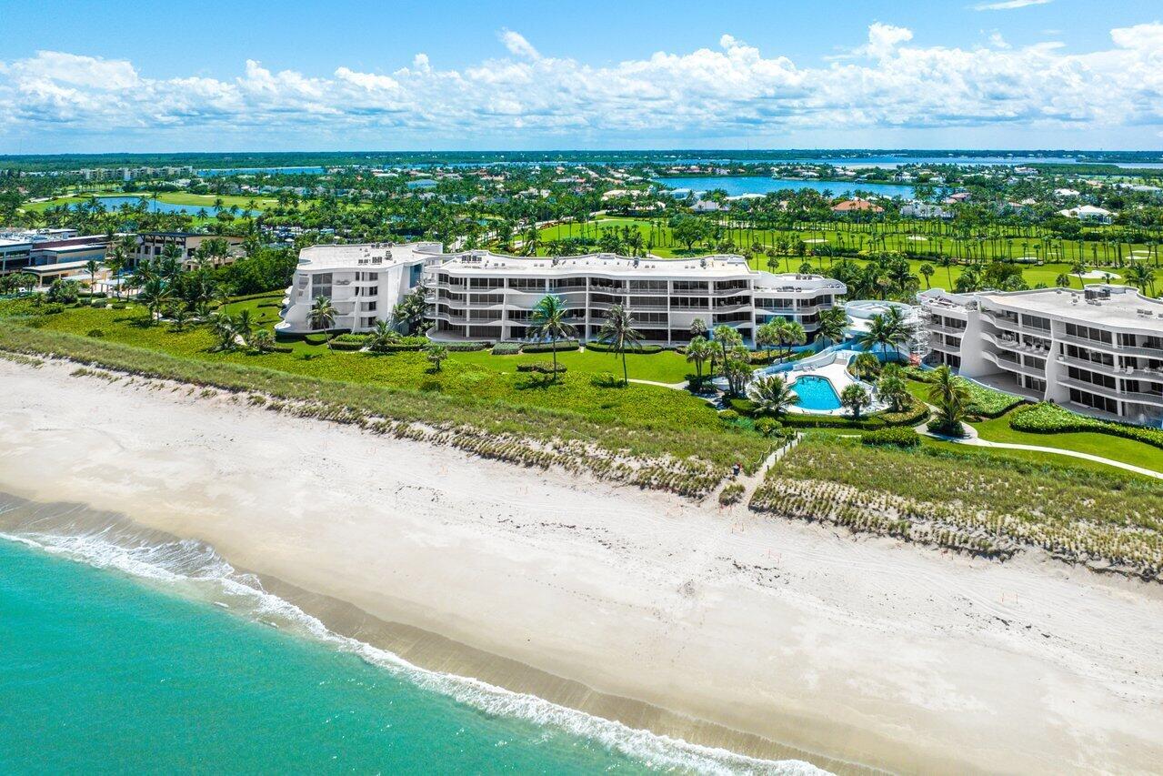 SAILFISH POINT - Residential