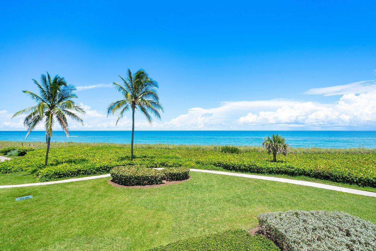 SAILFISH POINT - Residential