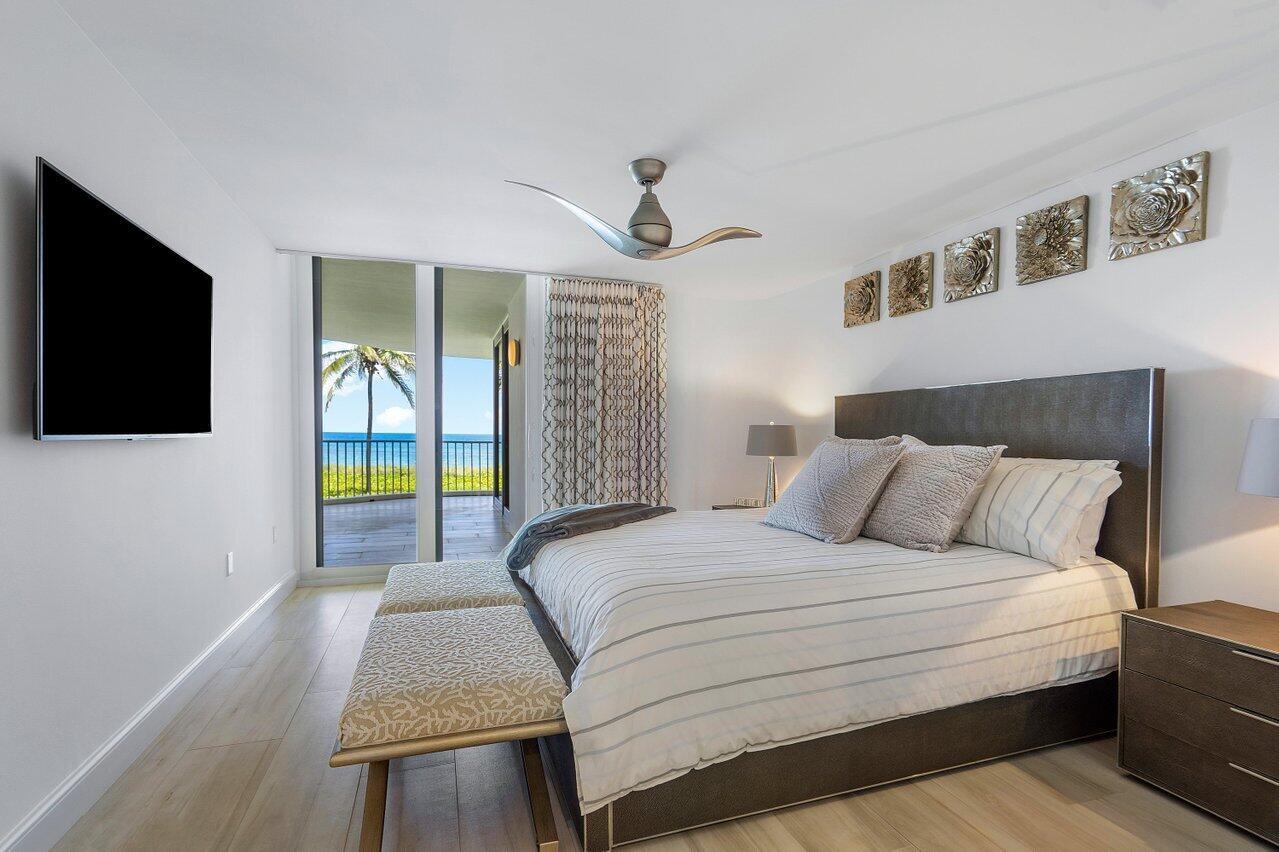 SAILFISH POINT - Residential