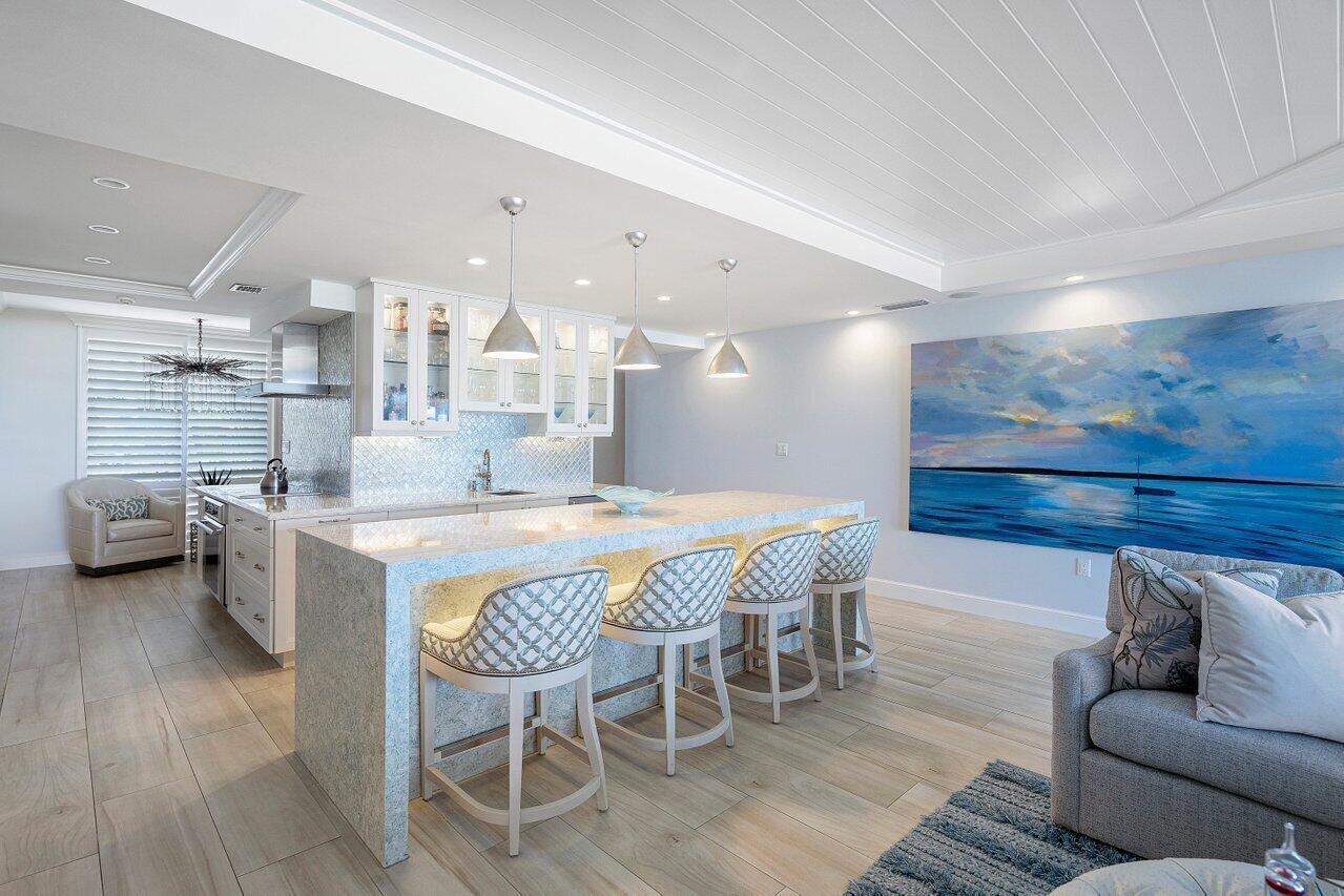 SAILFISH POINT - Residential