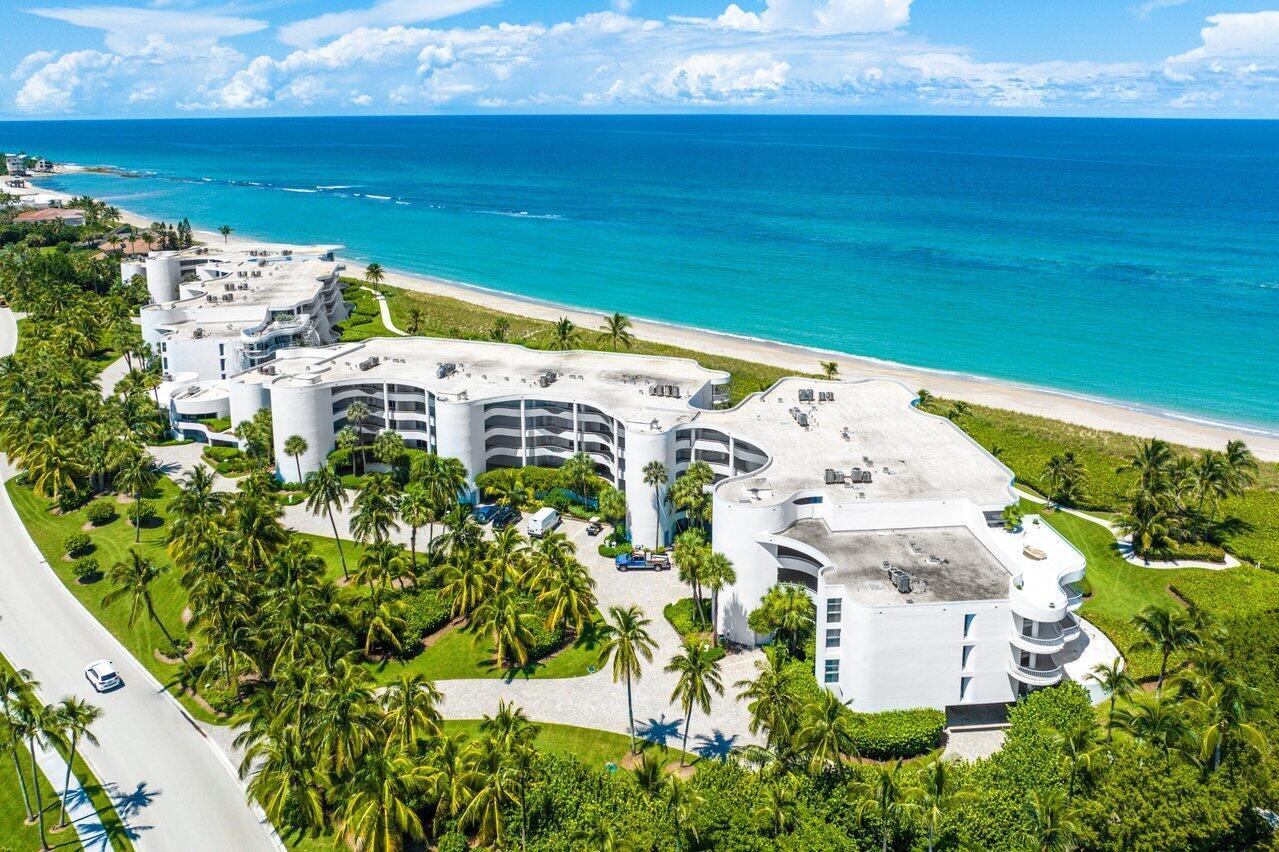 SAILFISH POINT - Residential