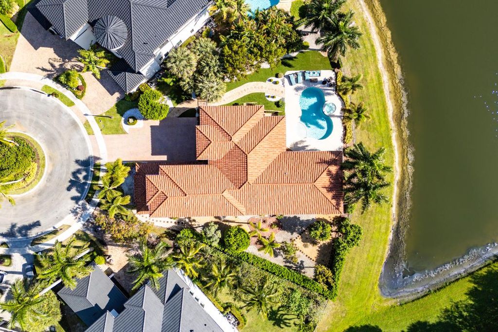 Photo of 17942 Monte Vista Drive, Boca Raton, FL 33496 (MLS # R11072520)