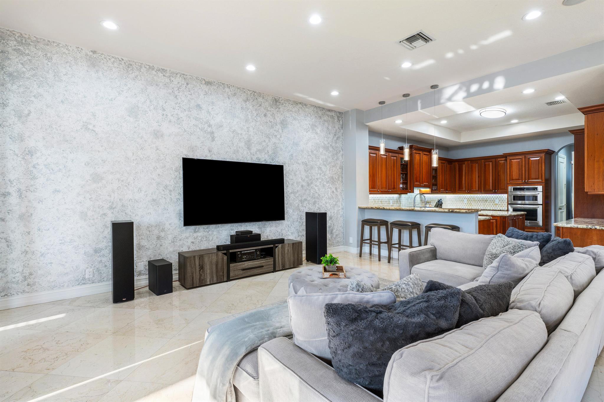 The Oaks at Boca Raton - Residential