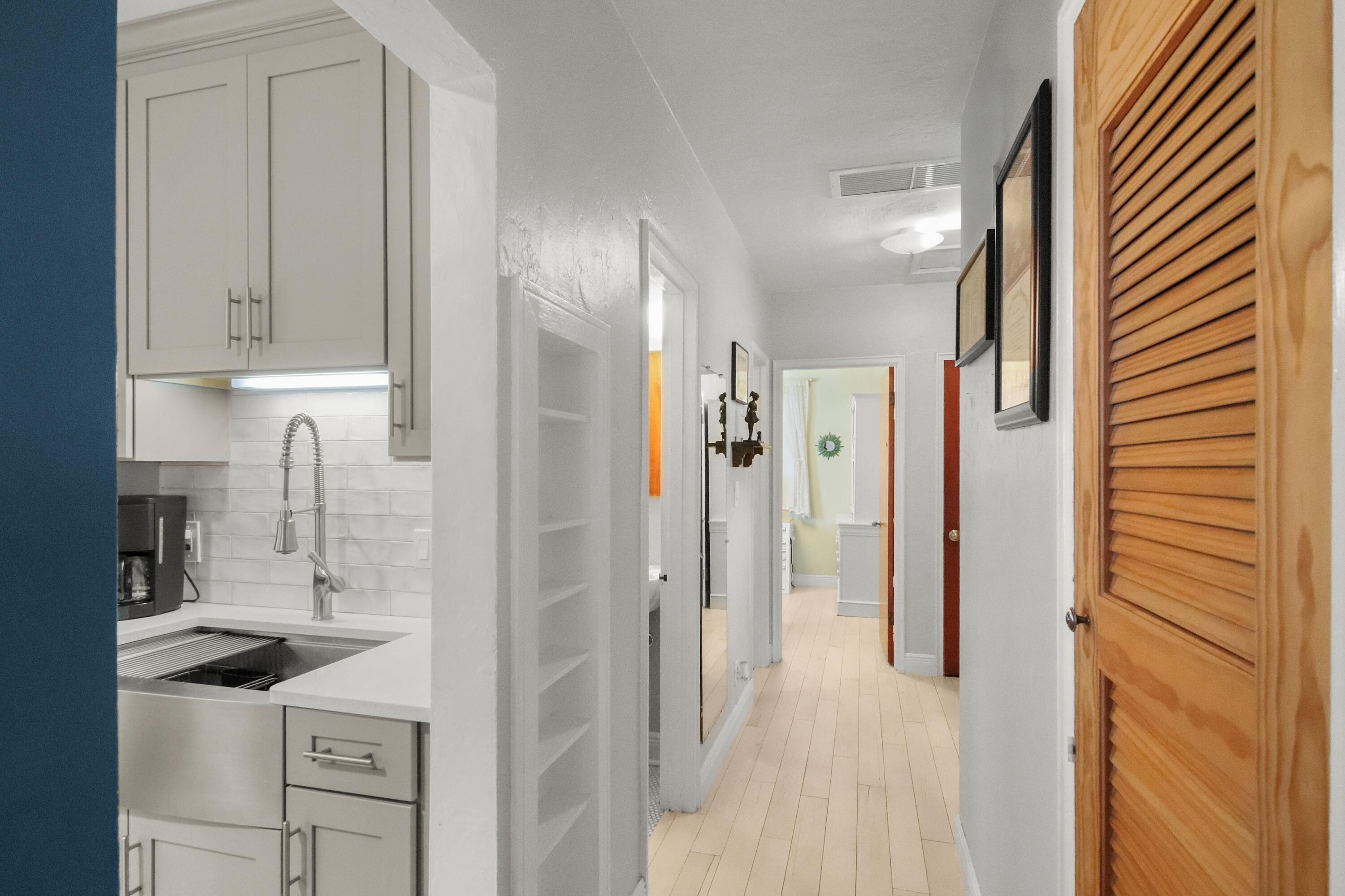 EL MONTE PARK - Residential