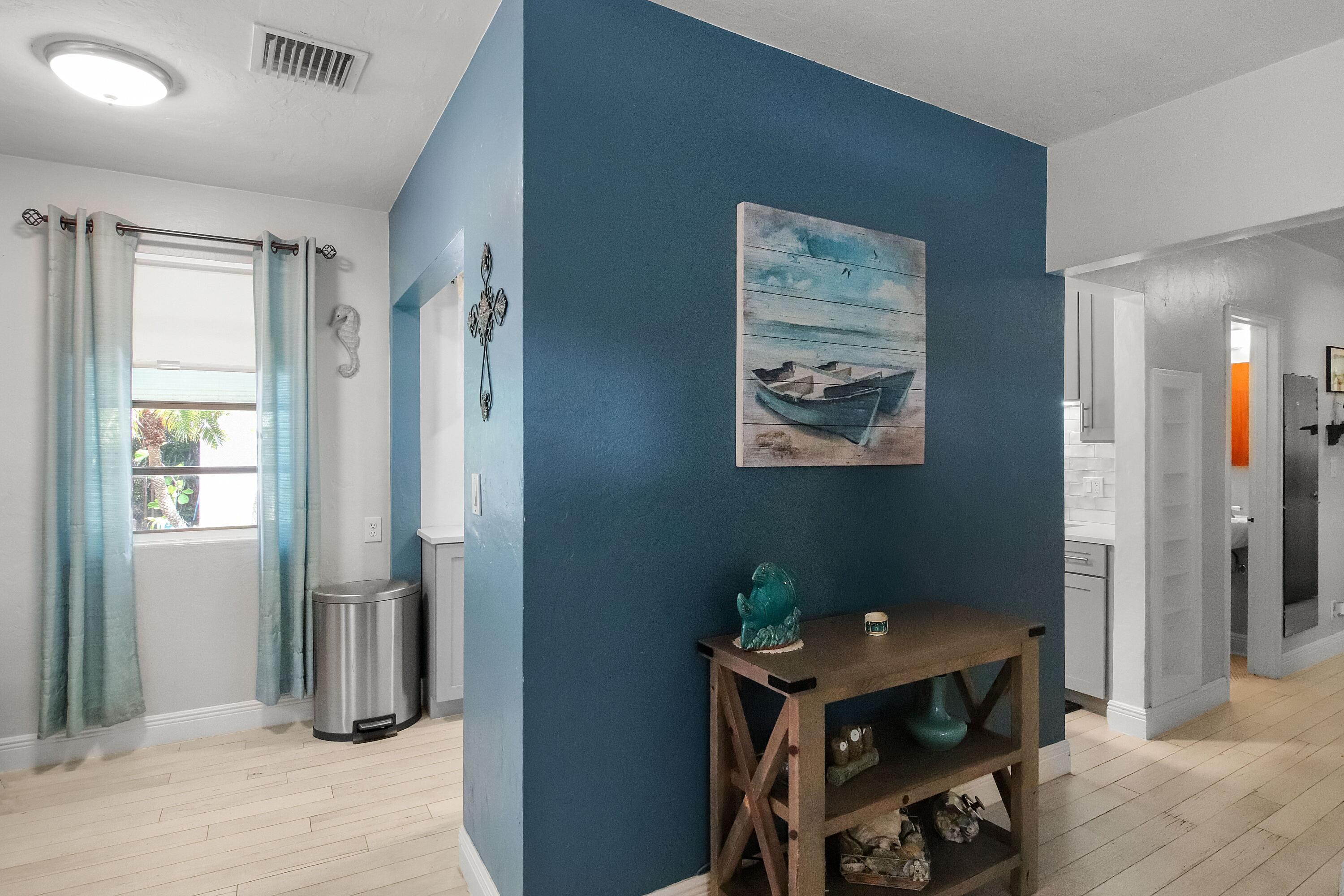 EL MONTE PARK - Residential