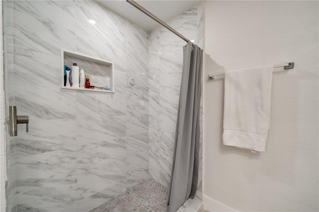 Boca Pointe - Residential