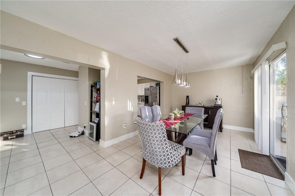 Boca Pointe - Residential