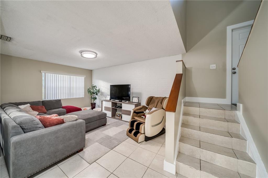 Boca Pointe - Residential