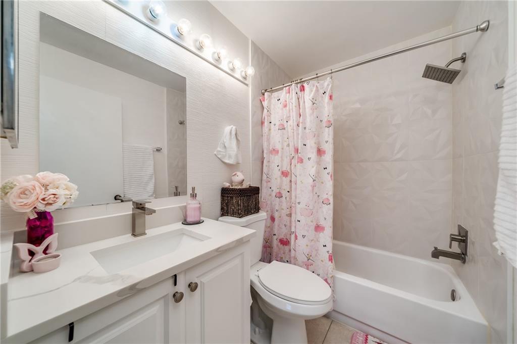 Boca Pointe - Residential