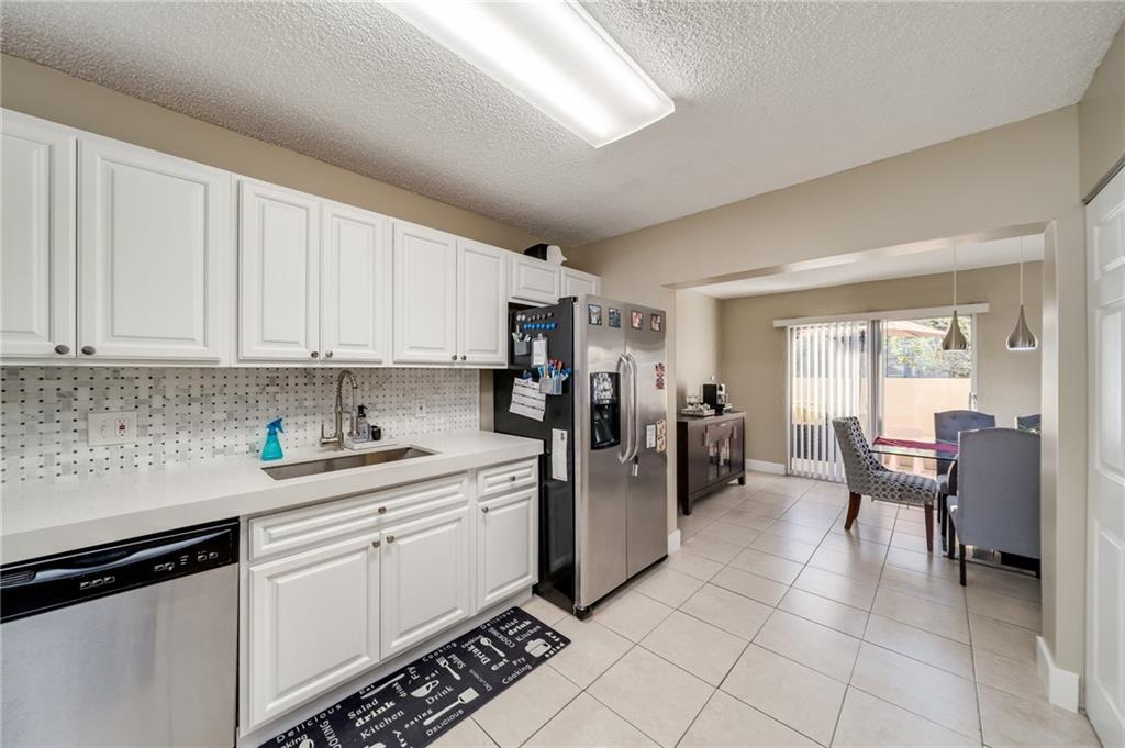 Boca Pointe - Residential