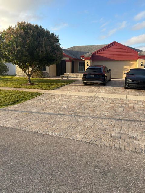 18255 181st Circle S Boca Raton FL 33498