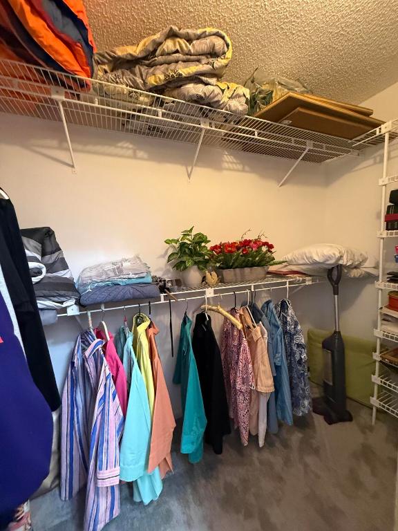 Woodmont Tr 71 105-14 B - Residential