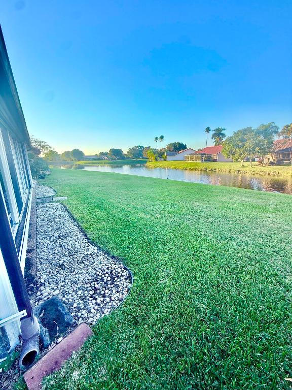 Woodmont Tr 71 105-14 B - Residential