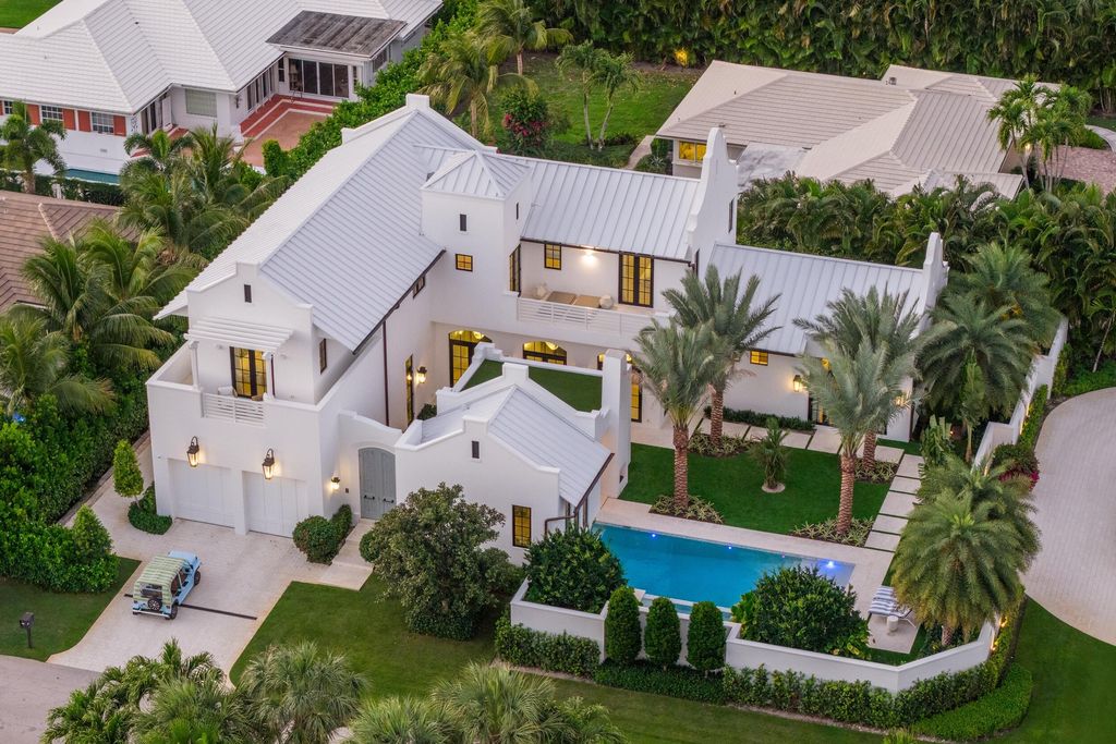 Photo of 734 S Ocean Boulevard, Delray Beach, FL 33483 (MLS # B26017163)