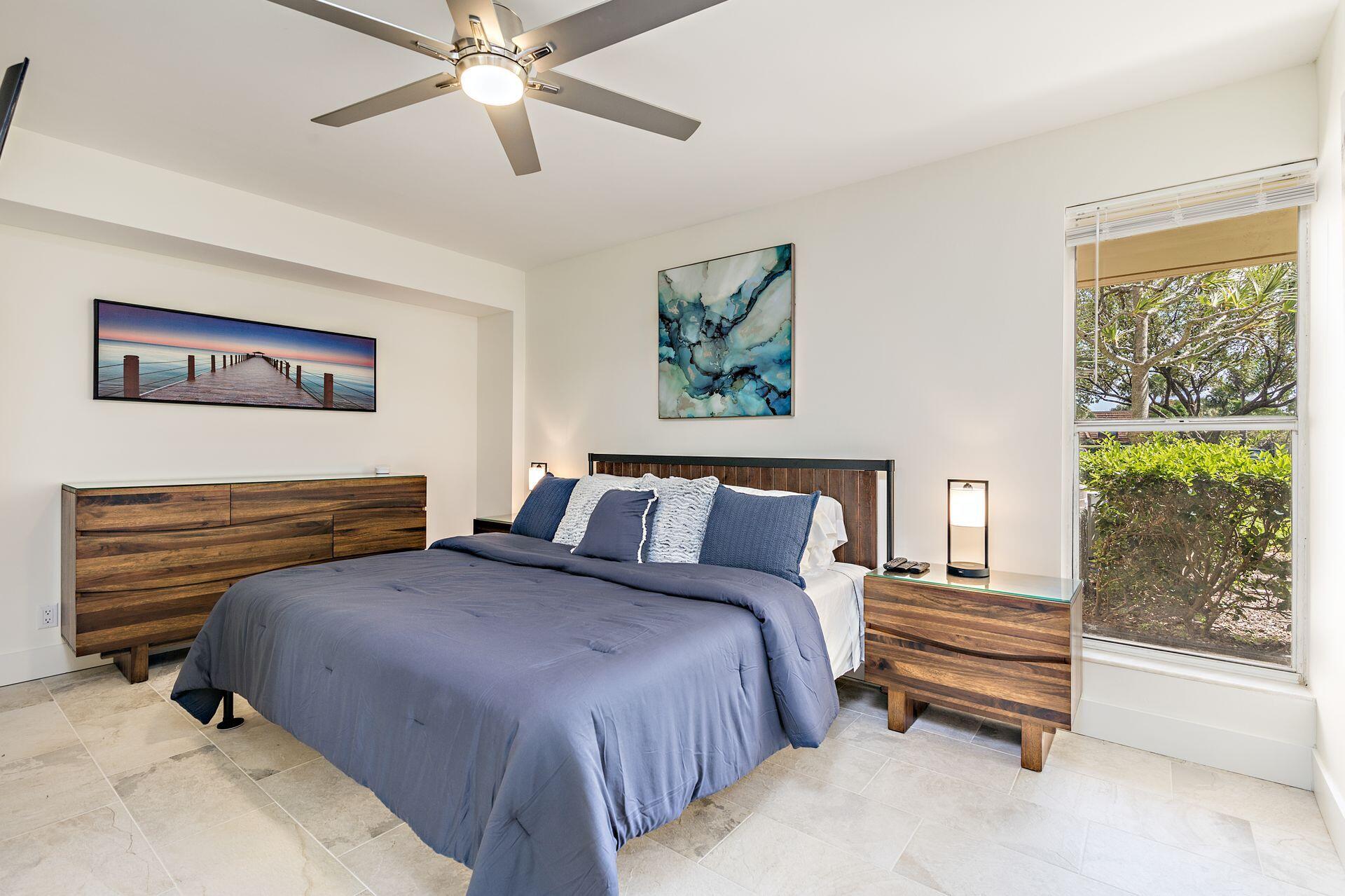 POOLSIDE VILLAS AT THE RACQUET CLUB CONDO FILE - Residential Lease